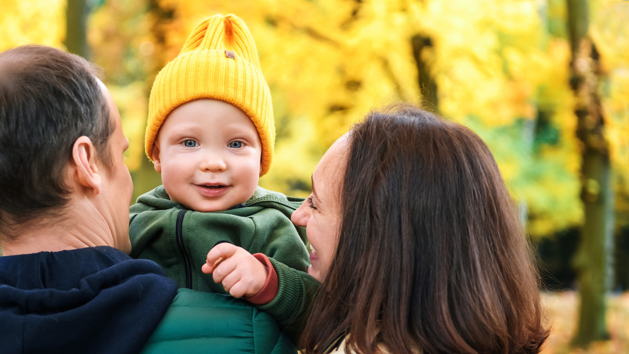 фотограф Прага. Семья в парке Праги
