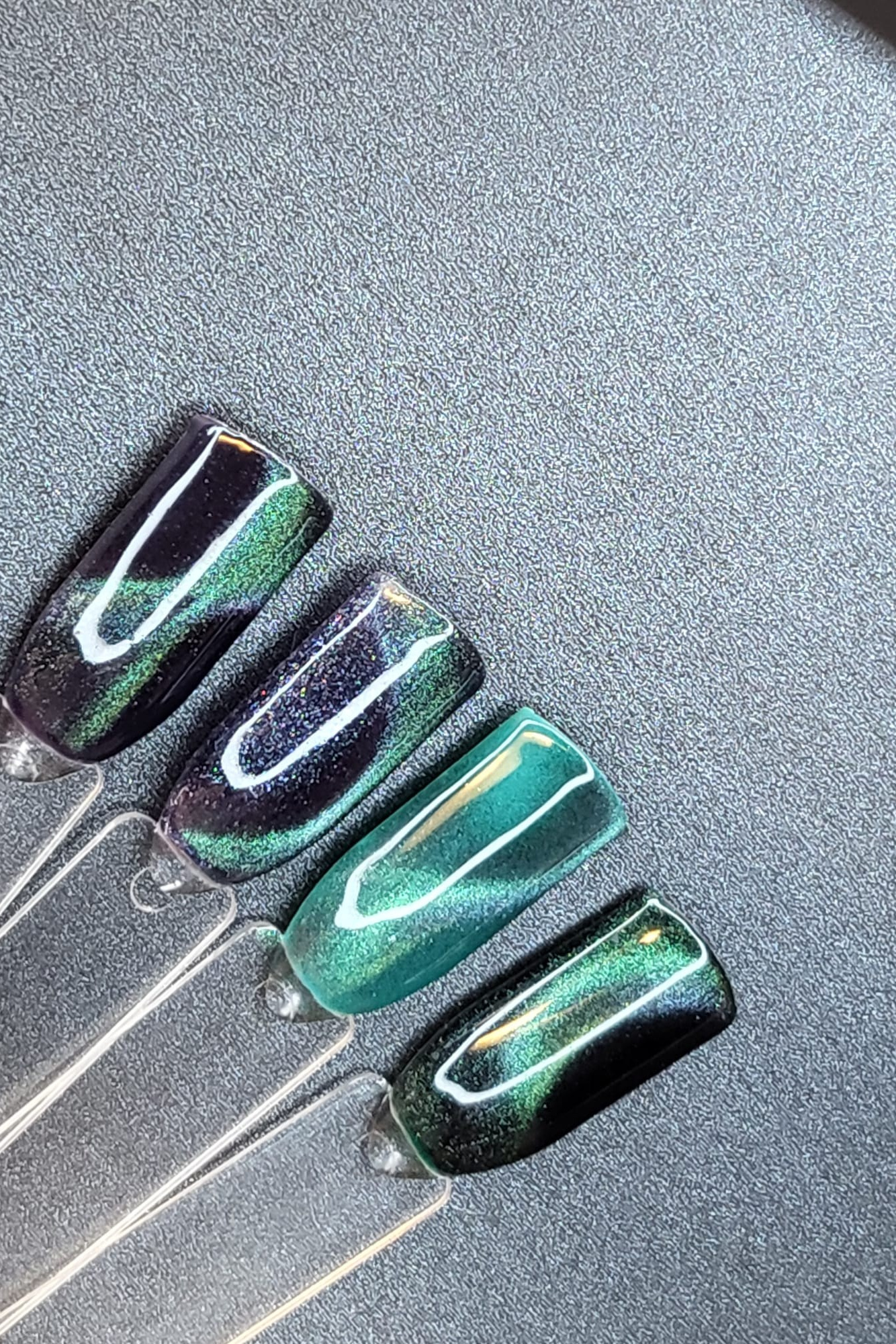 Professionelle Nagelmodellierungs-Schulungen in Stuttgart Gel-Lack-System & Maniküre-Kurse | Beauty Academy Stuttgart Kombi-Maniküre & Pedik. Beauty Studio Perfekto