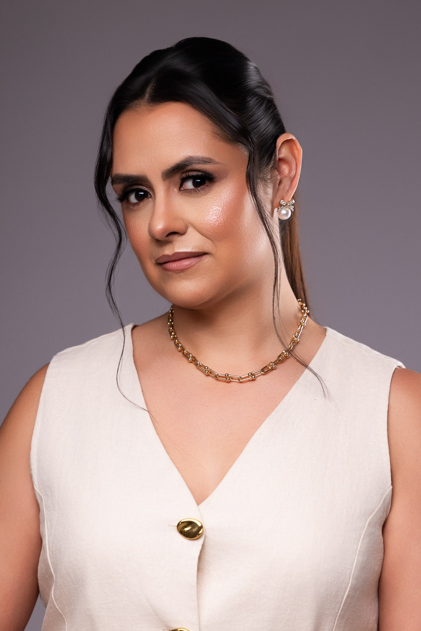 CONTACT. Maternity & Newborn Photographer Charleston SC