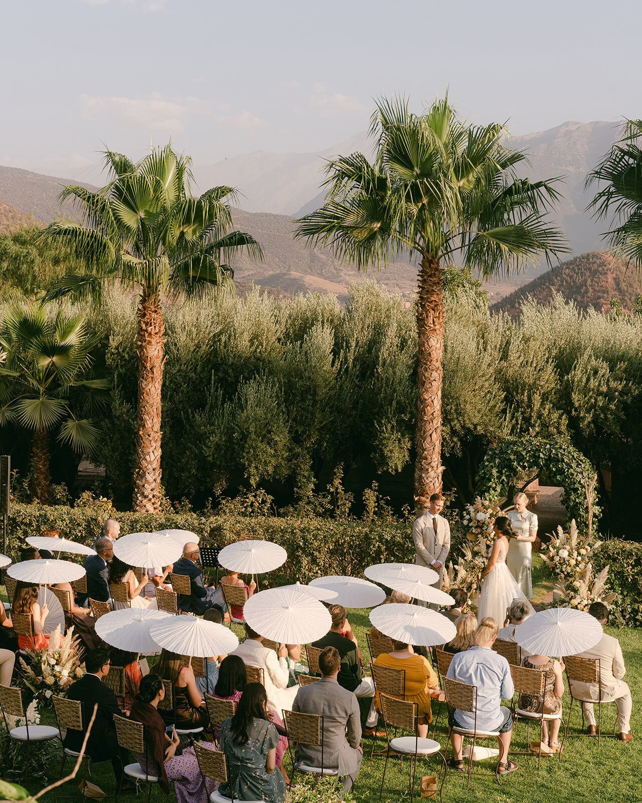 Свадебный фотограф в Москве | Инна Зайцева. Wedding photographer in Europe. Based in Italy, Lake Como. Aesthetic elegant story-telling