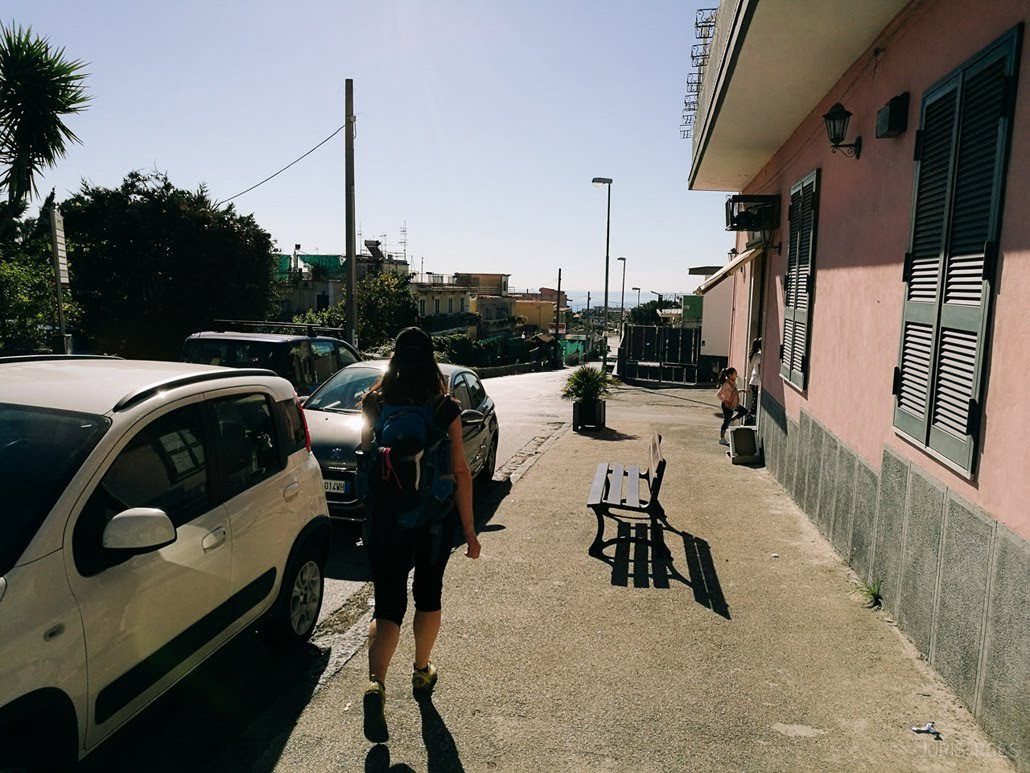 Ceļojums uz Amalfi piekrasti Itālijas rietumos