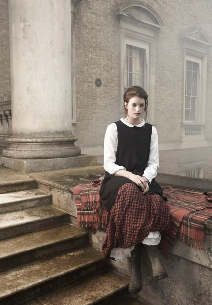 Clothing for a family themed shoot. Photographer in Sweden