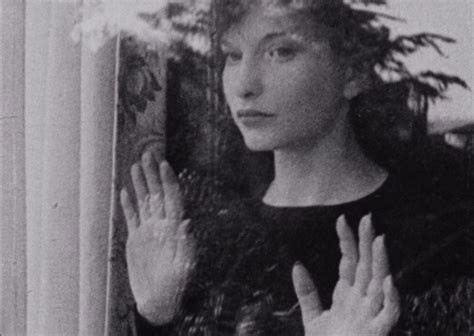 Maya Deren — Meshes of the Afternoon (1943)