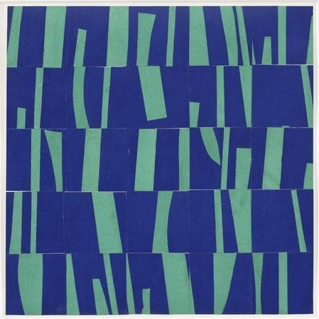 Гюнтер Юккер, синяя геометрическая структура 1960-х из резаной бумаги на синем фоне. Работа ключевого представителя группы ZERO и европейского минимализма. Гюнтер Юккер, синяя геометрическая структура 1960-х. Резаная бумага на синем фоне — яркий пример немецкого минимализма и движения ZERO.