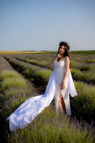 Sedinta foto in lanul de lavanda