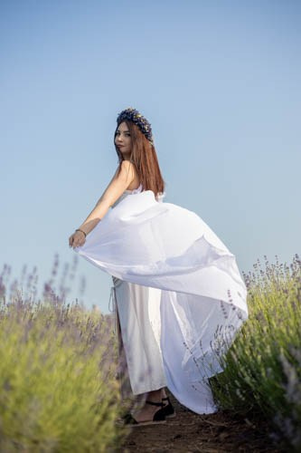 Sedinta foto in lanul de lavanda