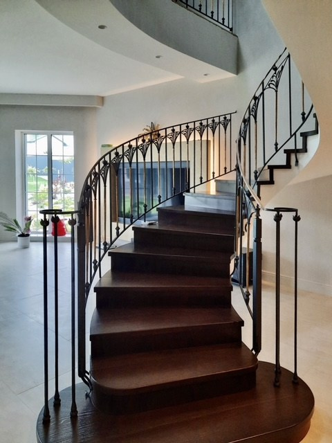 Коммерческие проекты Марии Тарлецкой. Скульптор кузнец Мария Тарлецкая