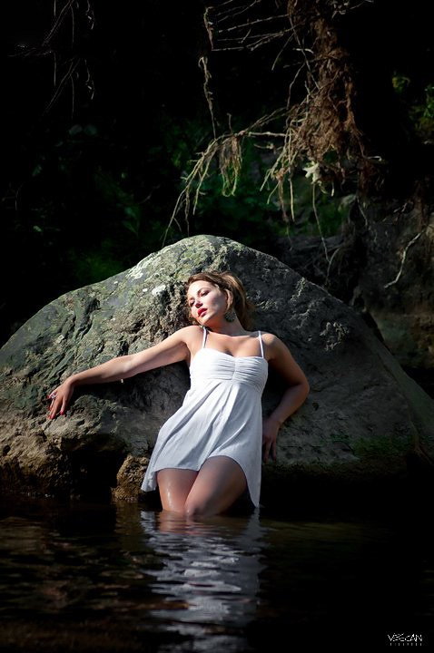 Model. Vescan Pictures - fotografie de eveniment