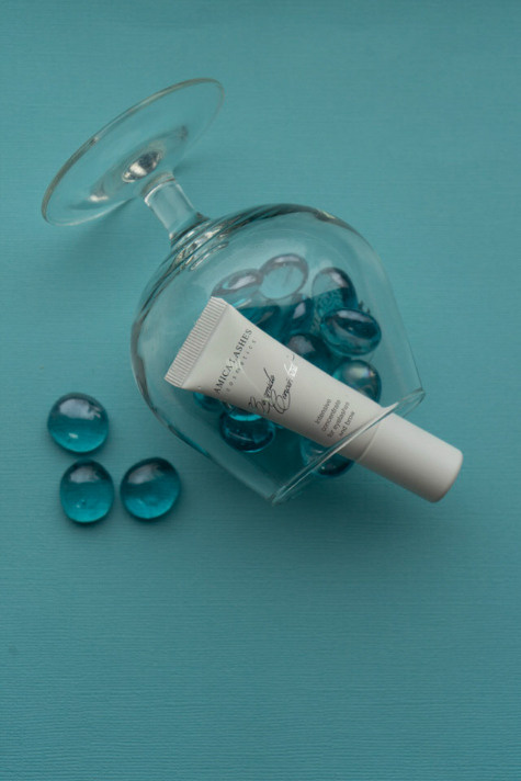 Photography content for beauty professionals. Portrait and wedding photographer in New York