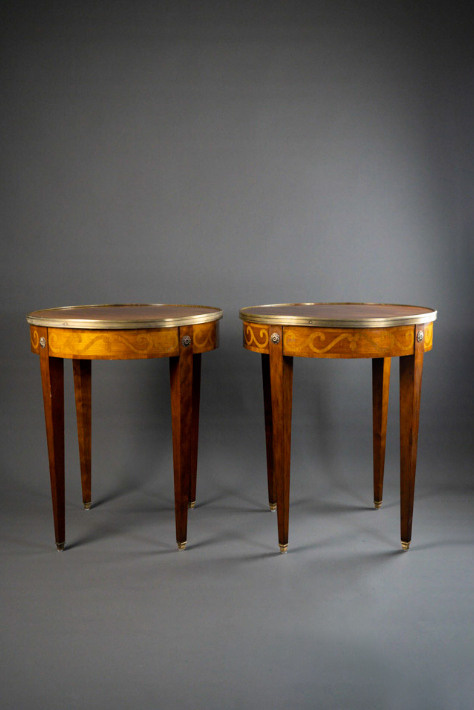 Photos for an antiques boutique in the studio. Portrait and wedding photographer in New York