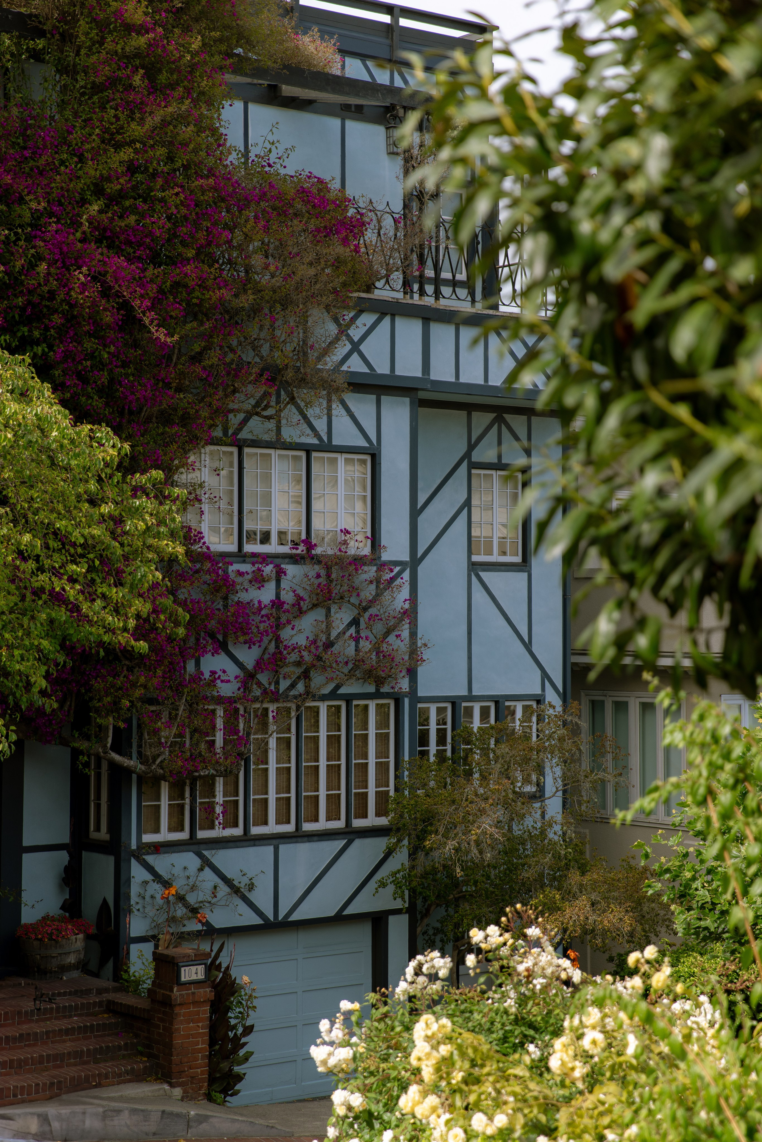 San Francisco Aesthetic: Free Phone Wallpapers. Photographer in Los Angeles. Julia Ishmuratova