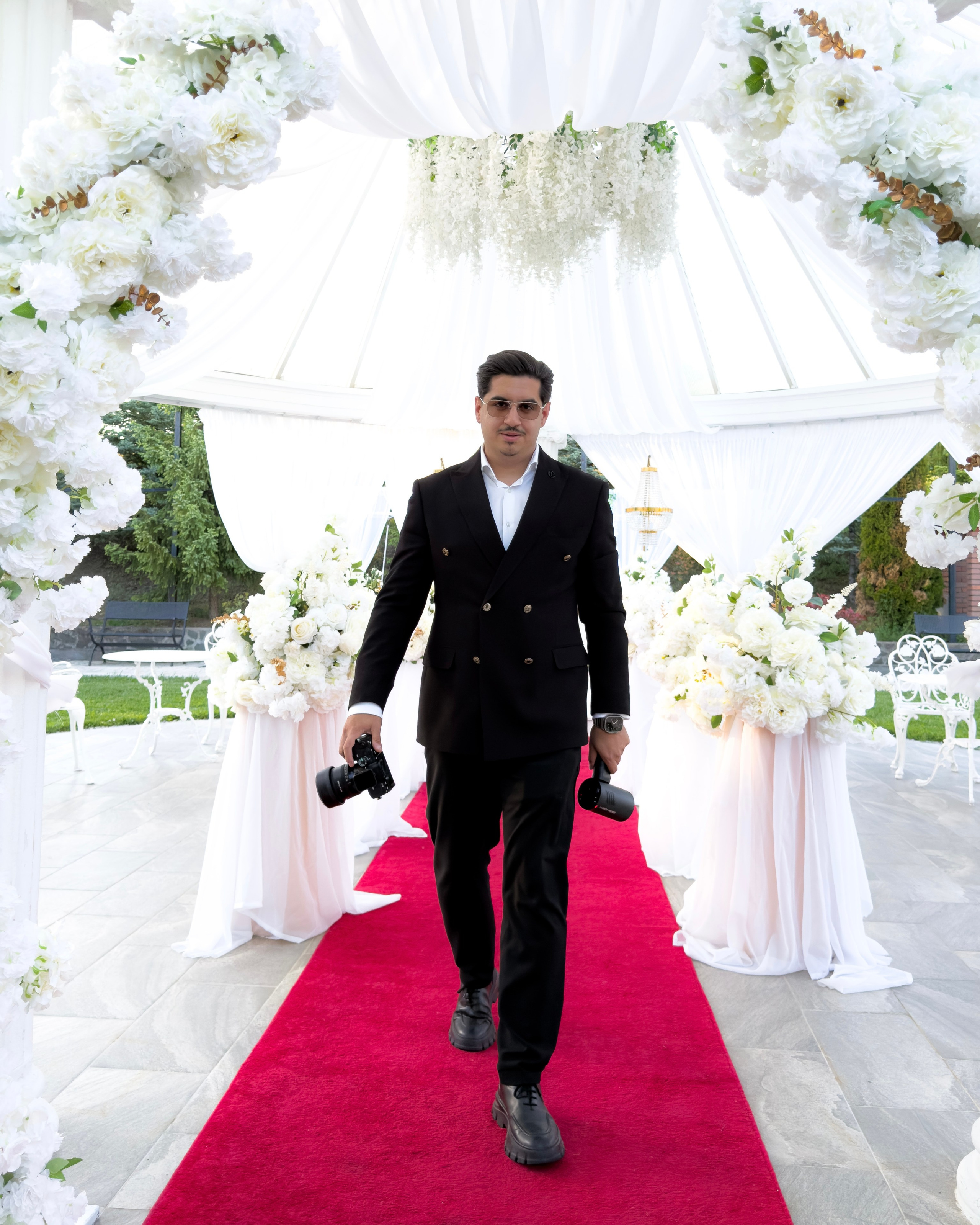 Mark Fazakas — Wedding Photographer