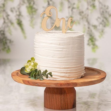 Cake smash session. Newborn and family photographer. Hills District. Sydney