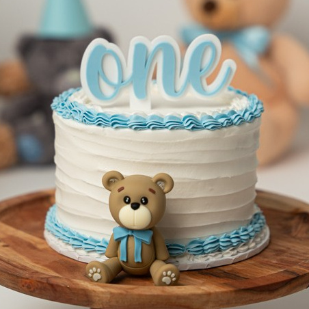Cake smash session. Newborn and family photographer. Hills District. Sydney
