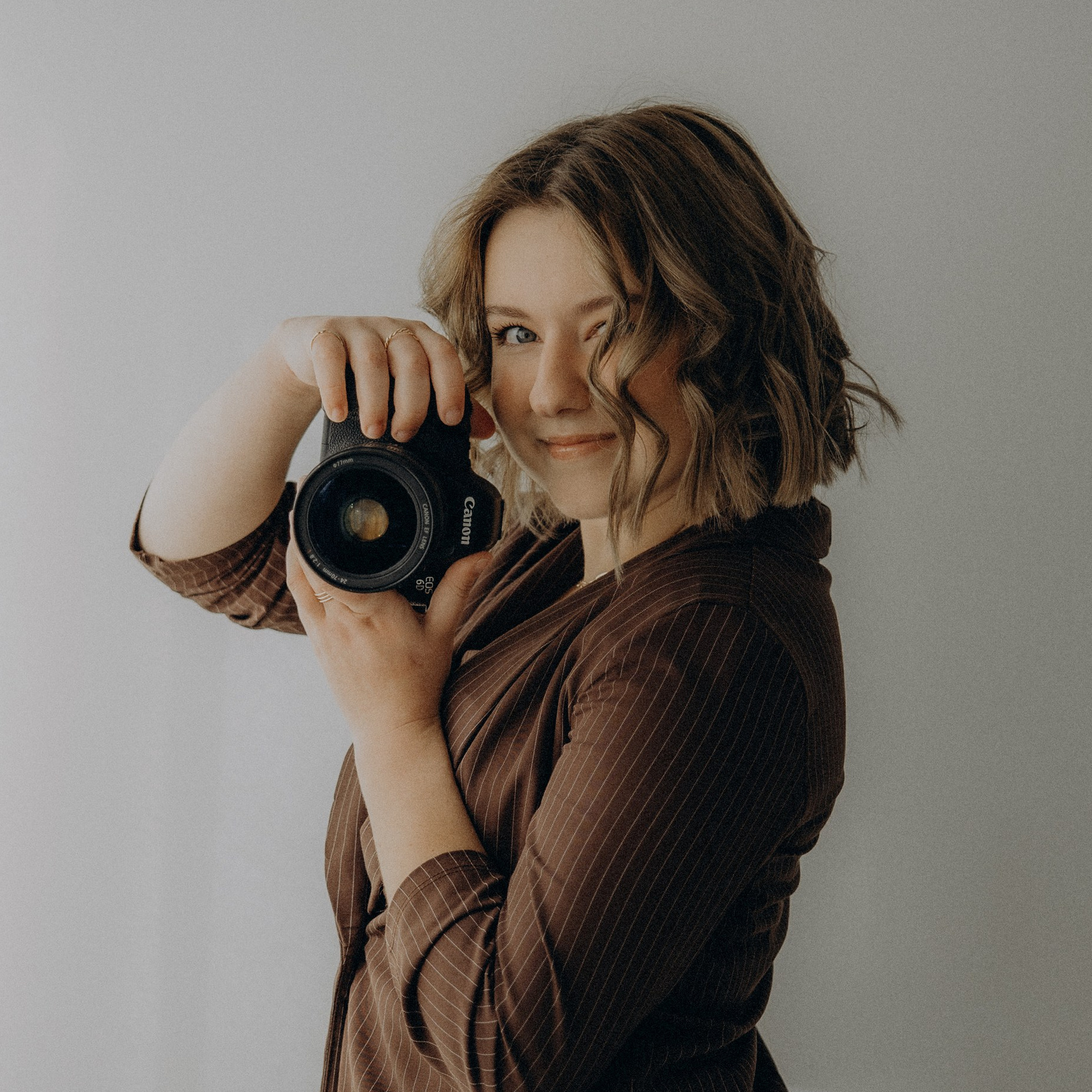 CONTACT. CAPTURED BY SHANKS PHOTOGRAPHY