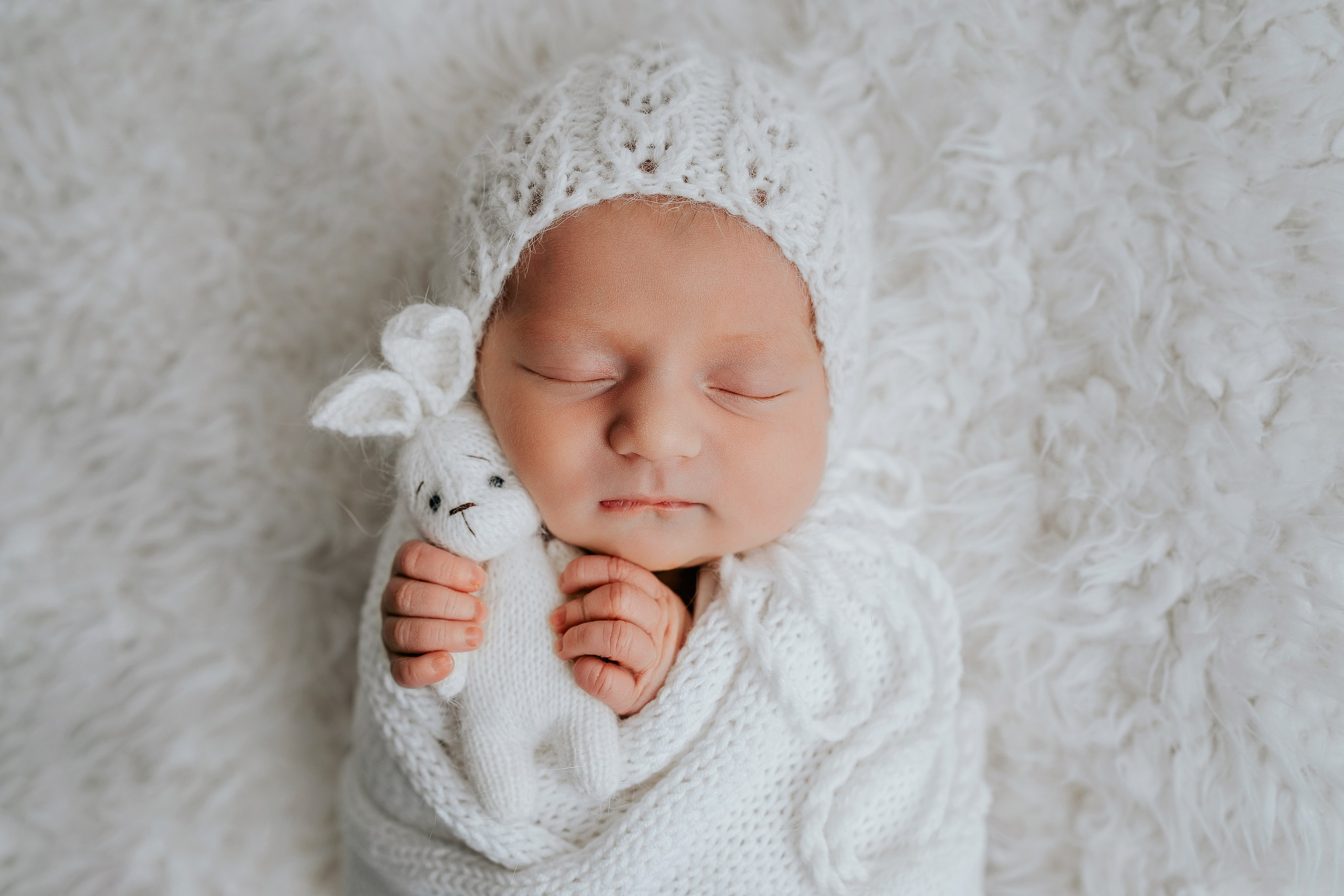 Newborn Photography in Massachusetts | Classic & Lifestyle Newborn Sessions. Family and kids photographer Anastasiya Hanush in Massachusetts