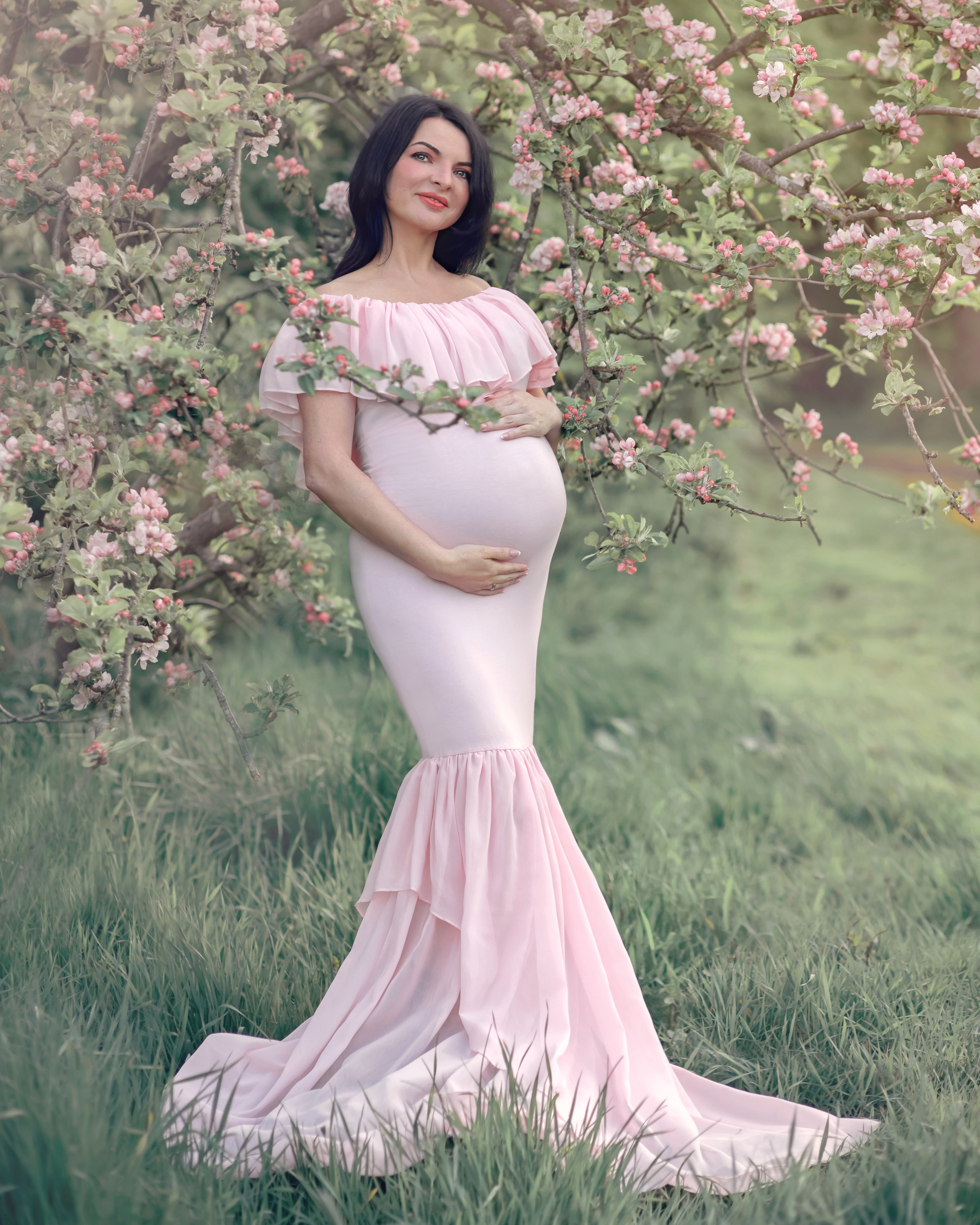 Dresses. Stevenage, Hertfordshire family, maternity and newborn photographer