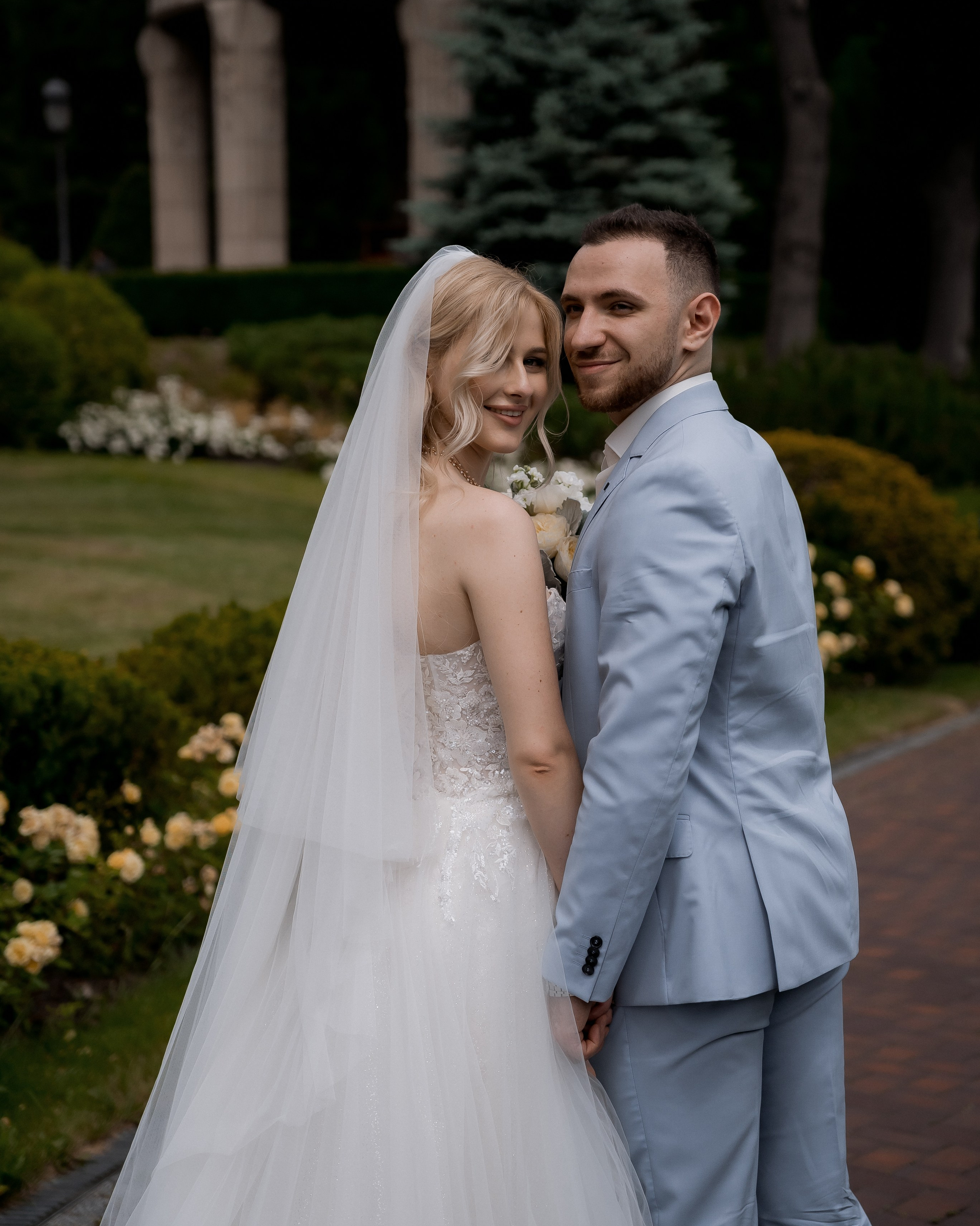 Вартість весільної фотосесії, ціни на весільну фотосесію, весільний фотограф. Весільний та фотограф Київ Україна Олександра, свадебный Киев Украина