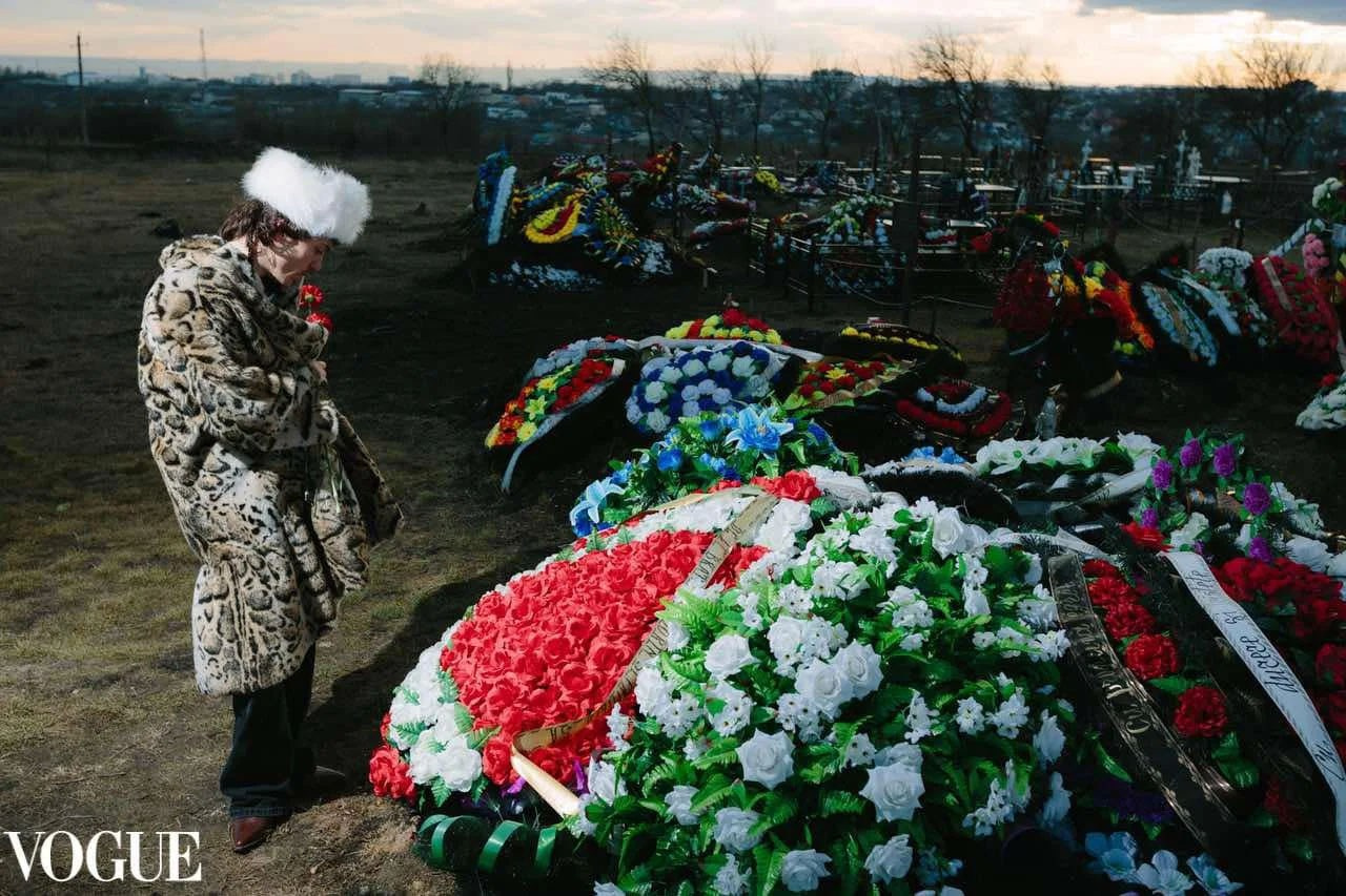 СAFE DEL PHOTO #88 «ВЕЛИКАЯ / LEE». Școala de fotografie lui Roman Ribaliov. Orașul Chișinău, Moldova