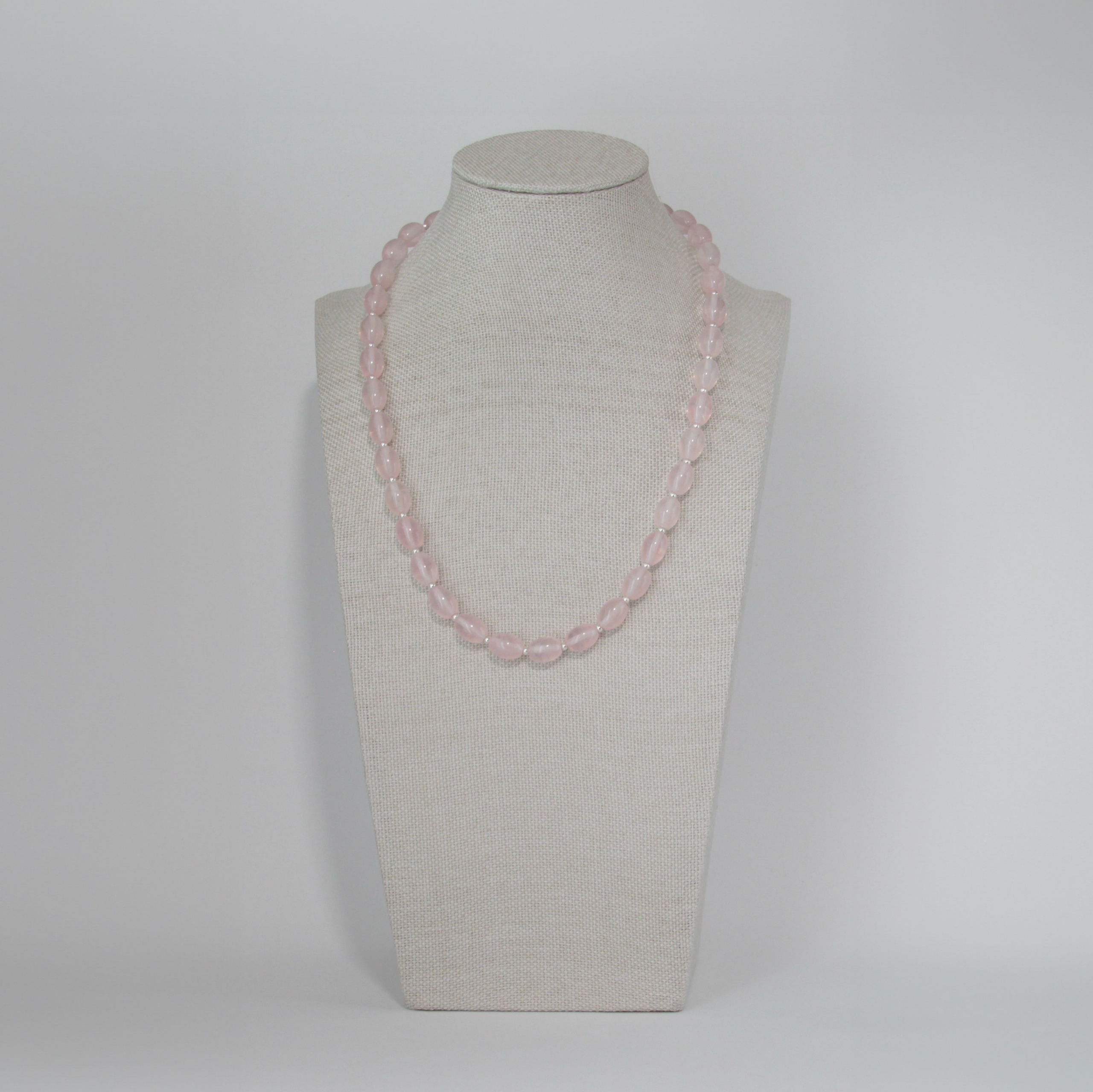 Modern Jewelry. Современнные и актикварные украшения в Барселоне, Москве и Санкт-Петербурге