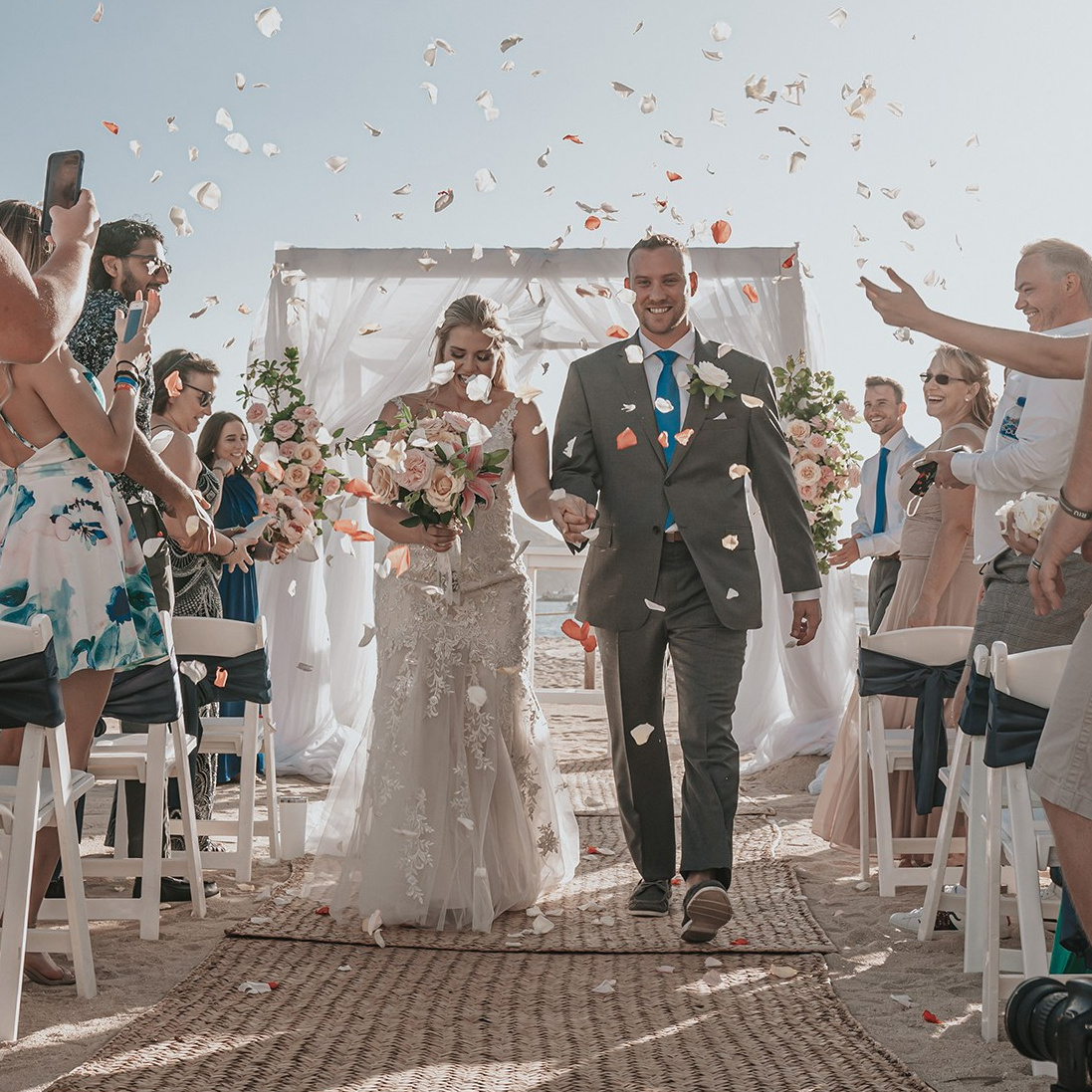 Prices. Wedding photos and videos. Cancun, Tulum, Playa del Carmen, Los Cabos