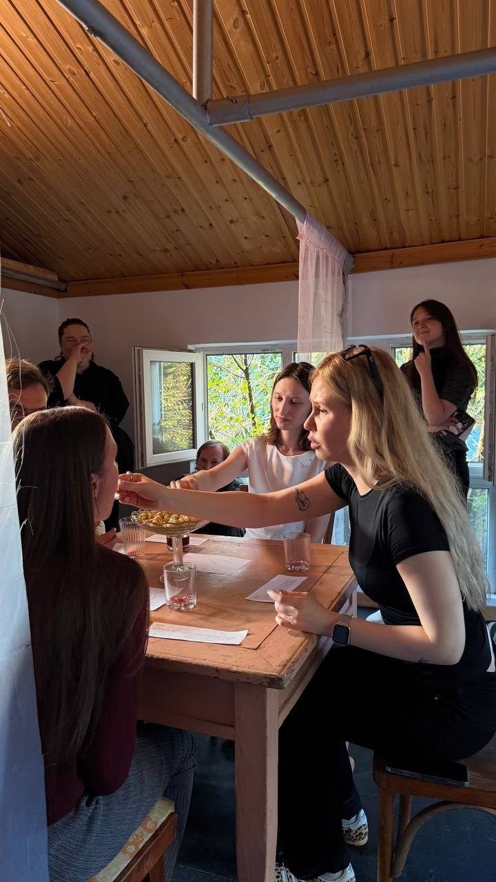 BREAK THE BREAD. Ekaterina Belukhina: Multidisciplinary artist
