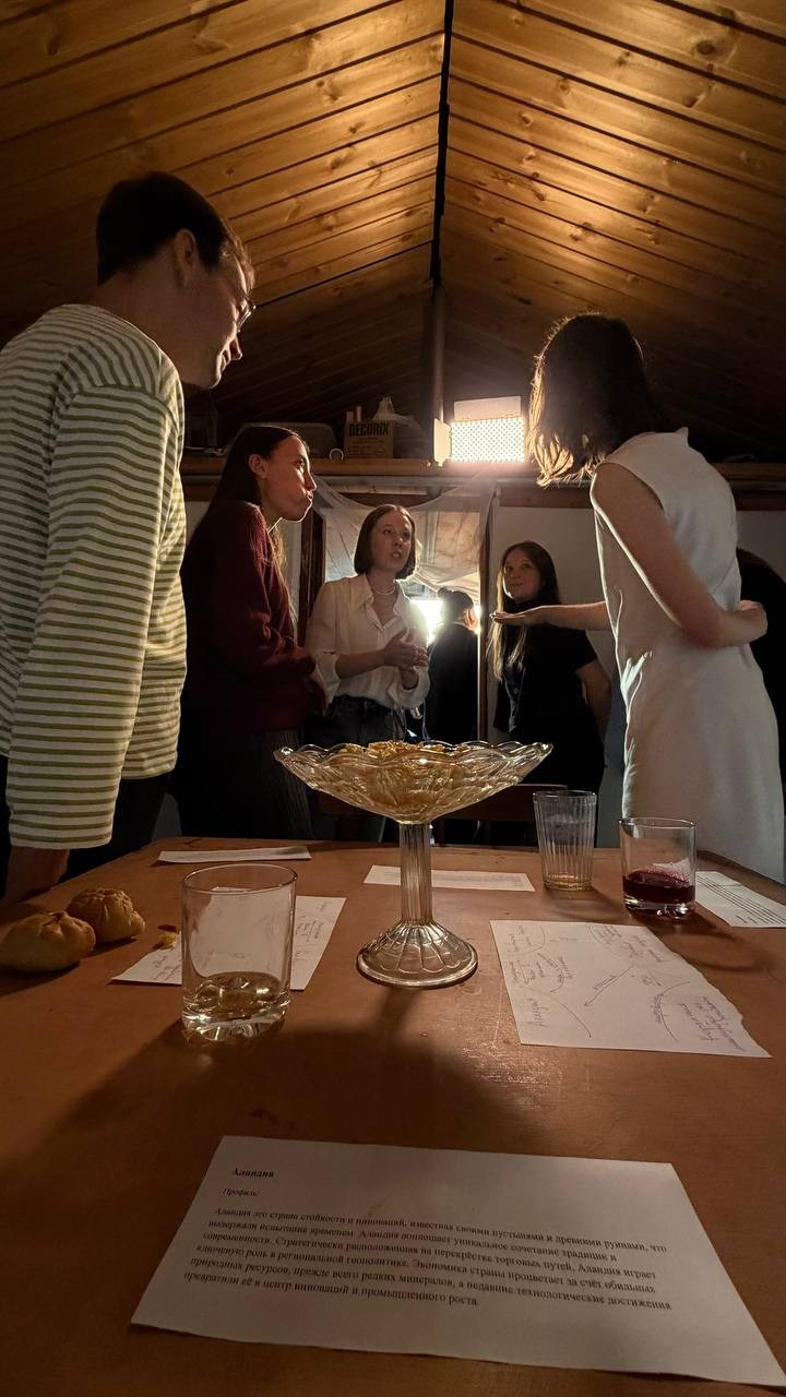 BREAK THE BREAD. Ekaterina Belukhina: Multidisciplinary artist