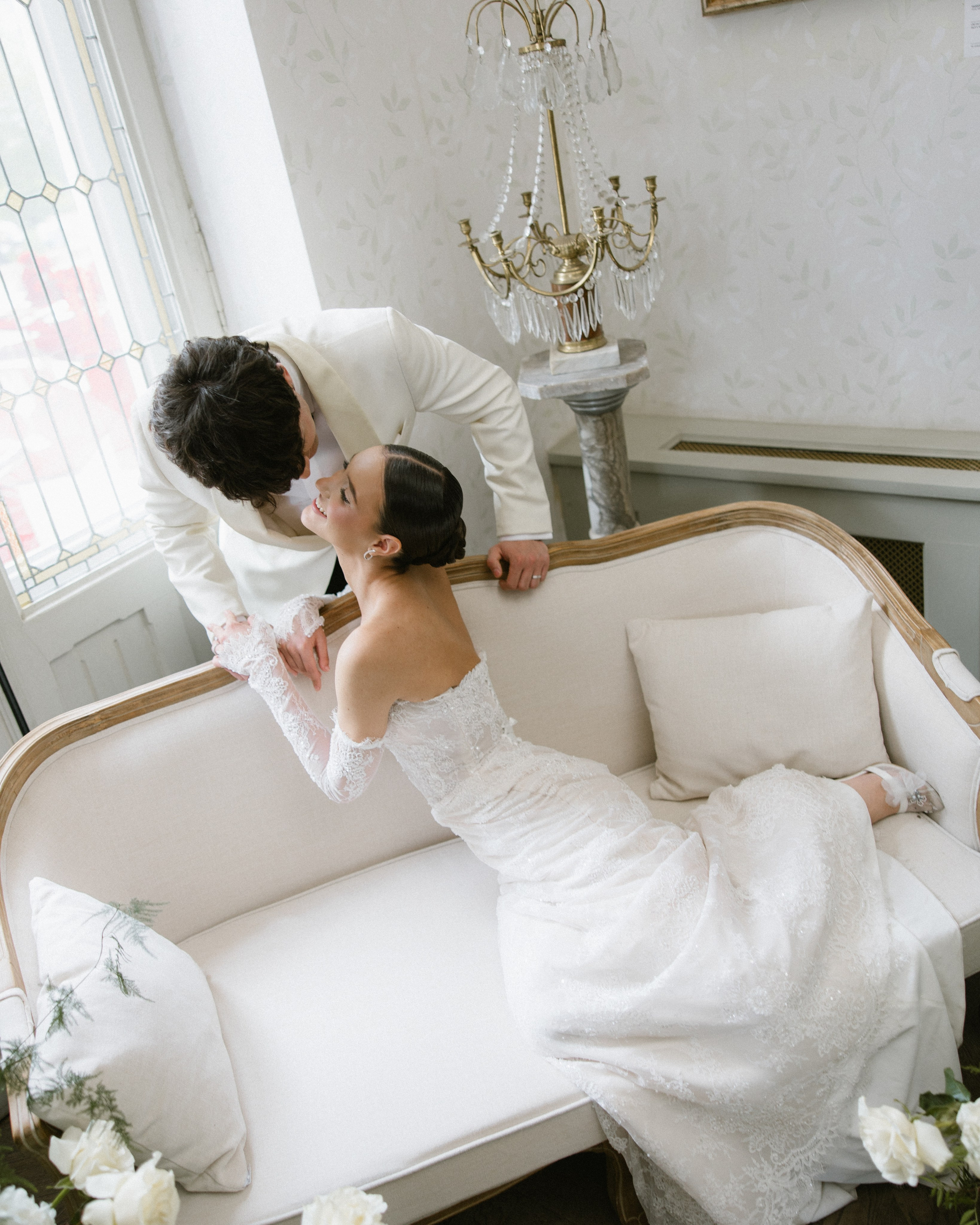 Fotograf & Videograf Nunta | The Mireas · Romania & Destination Weddings Europe