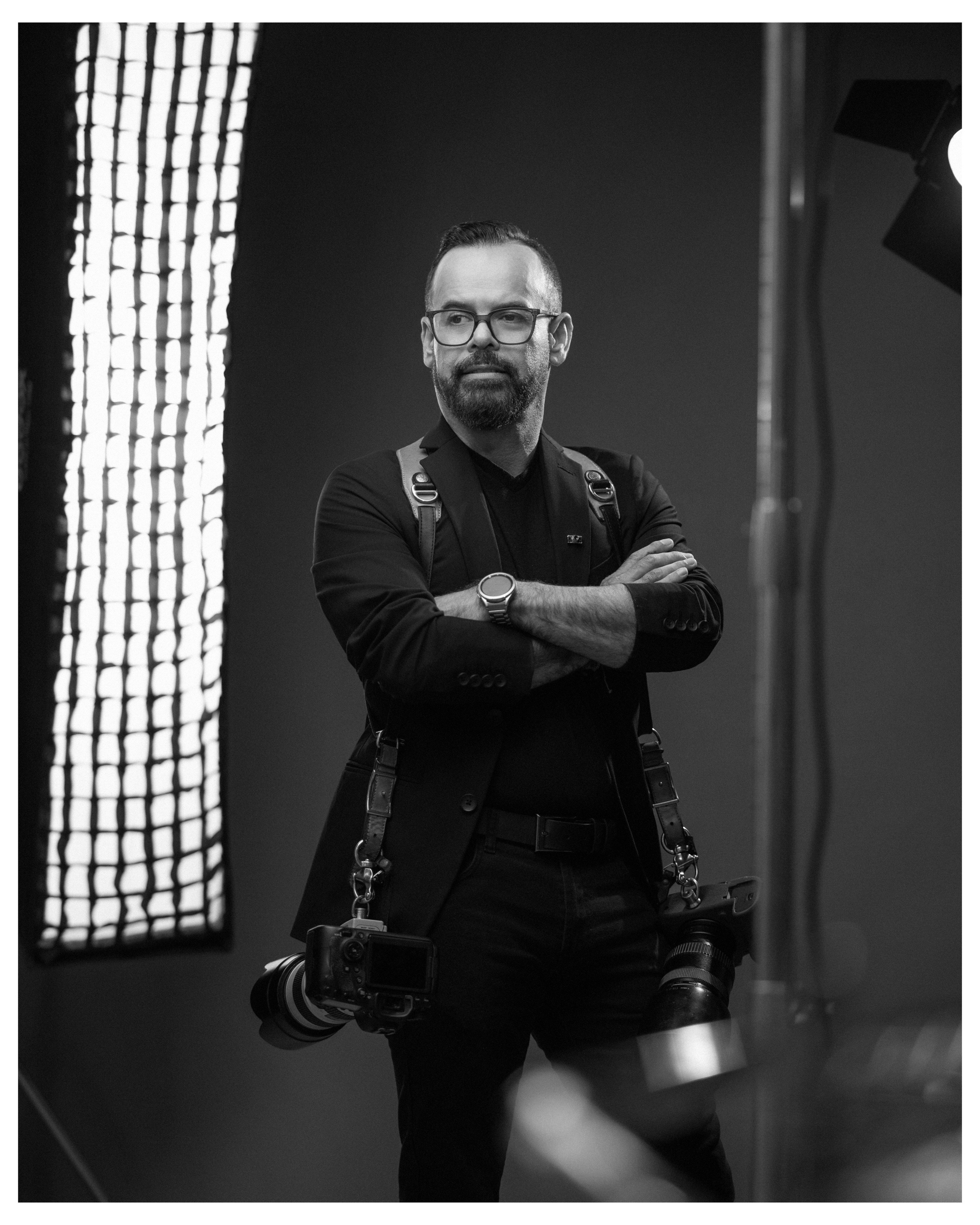 Contacto. Fotógrafo de XV y BODAS en Tuxtla Gutiérrez y Villahermosa | ROGER CORZO | 360 PRODUCCIONES