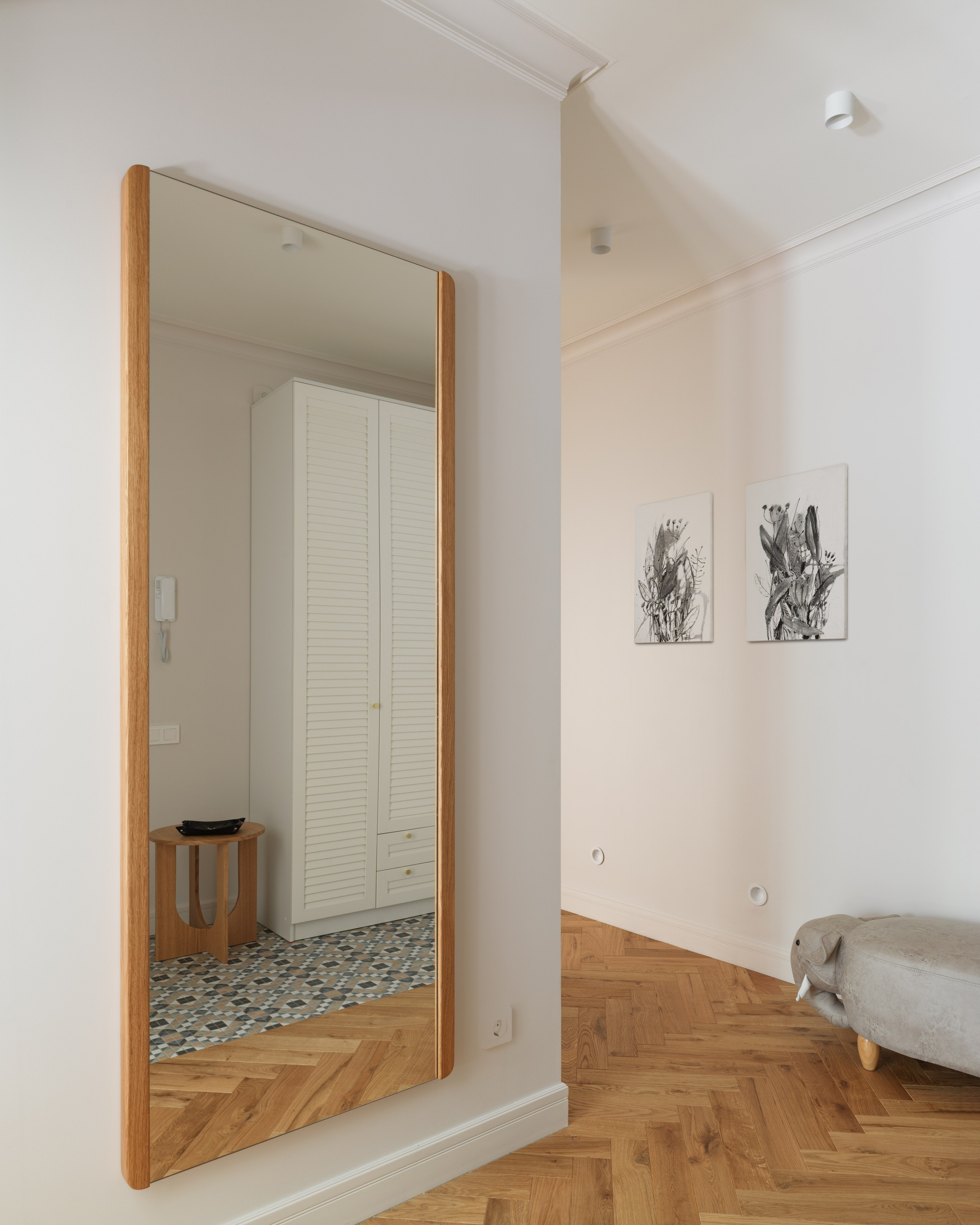 Ретро интерьер квартиры в центре Санкт-Петербурга — проект Заркуа Анастасии