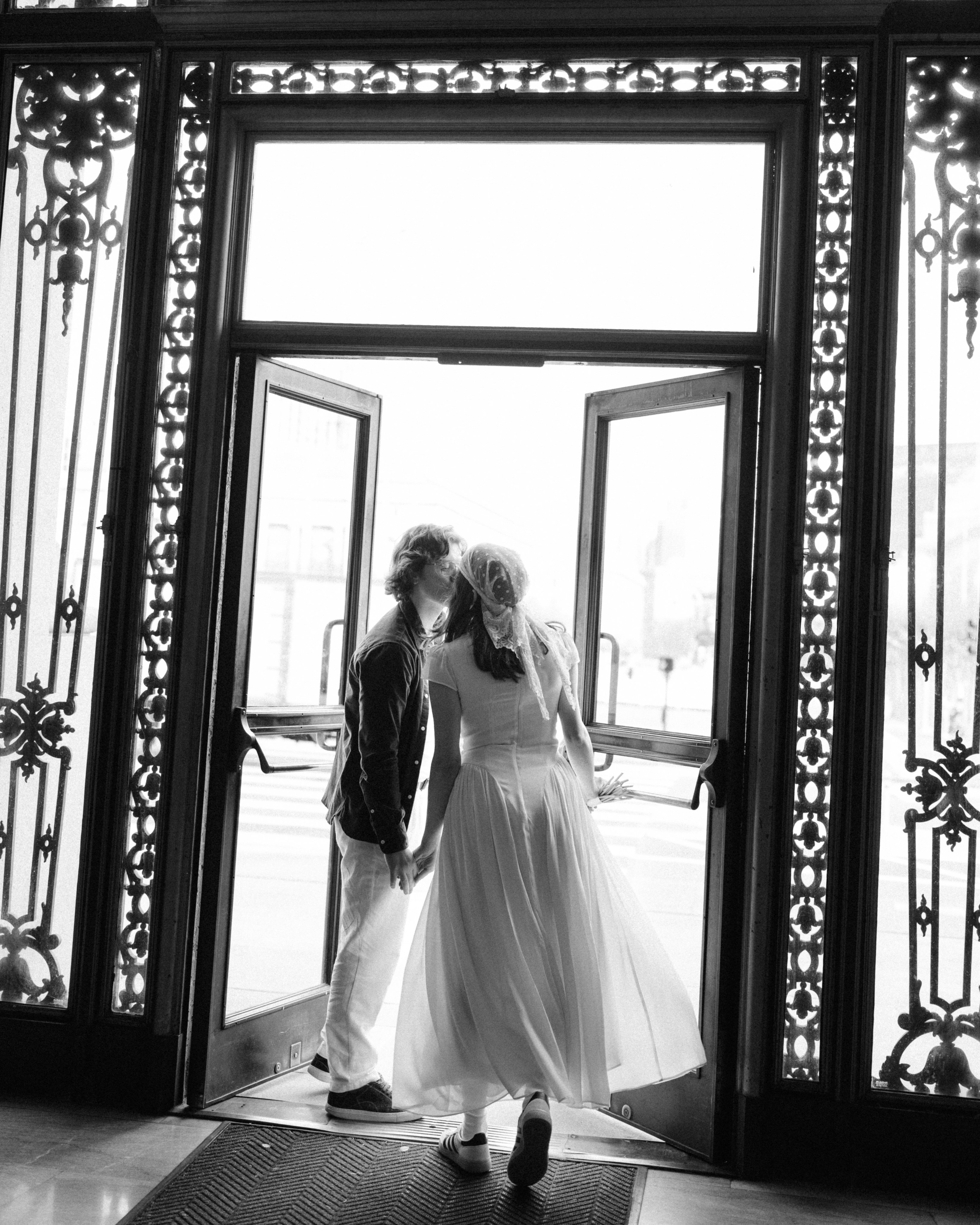 San Francisco Wedding Photography Packages | City Hall & Elopements. Bay Area Wedding Photographer | San Francisco City Hall Elopements | Karina Photography