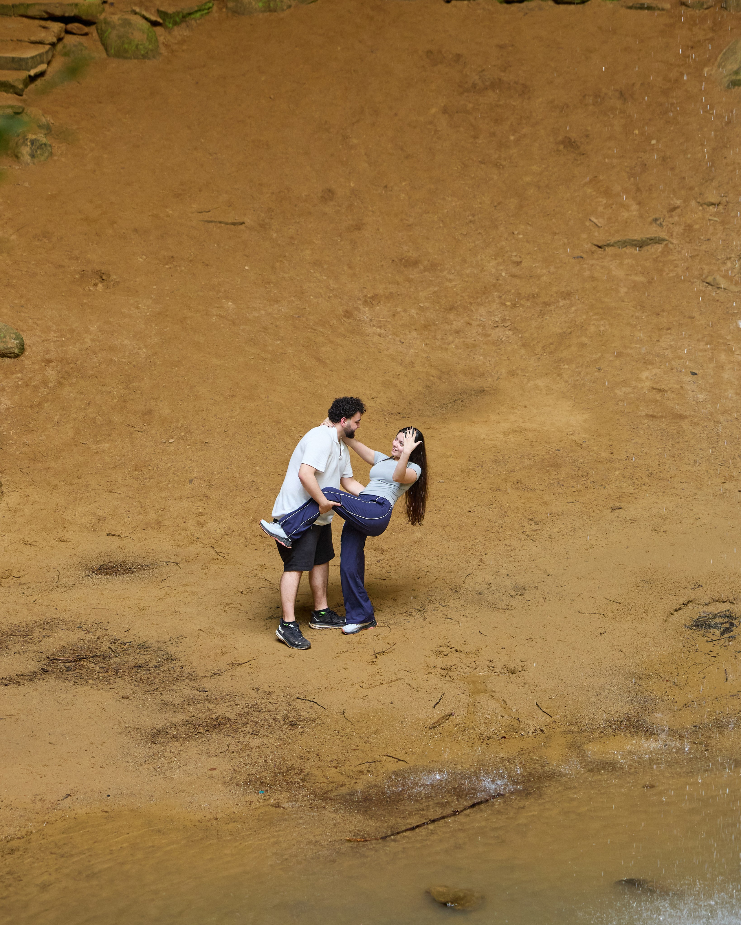 Love, Rain & Waterfalls: A Hocking Hills Proposal. Kovyphoto