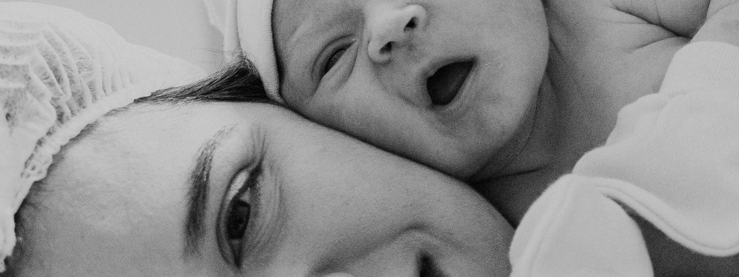 Fotos e filme de partos & famílias