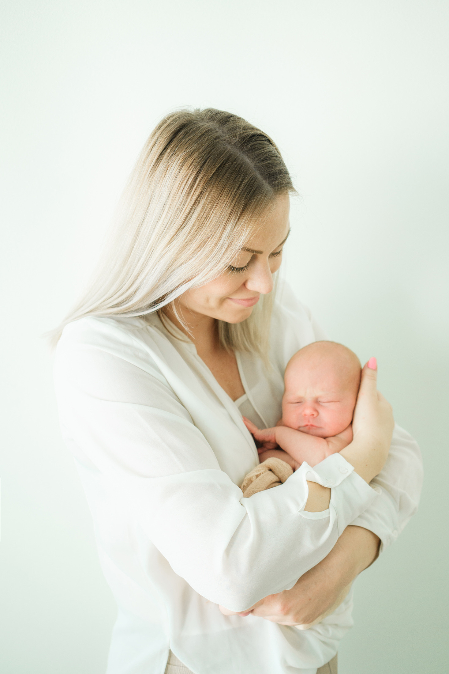 newborn kuvaus vantaa