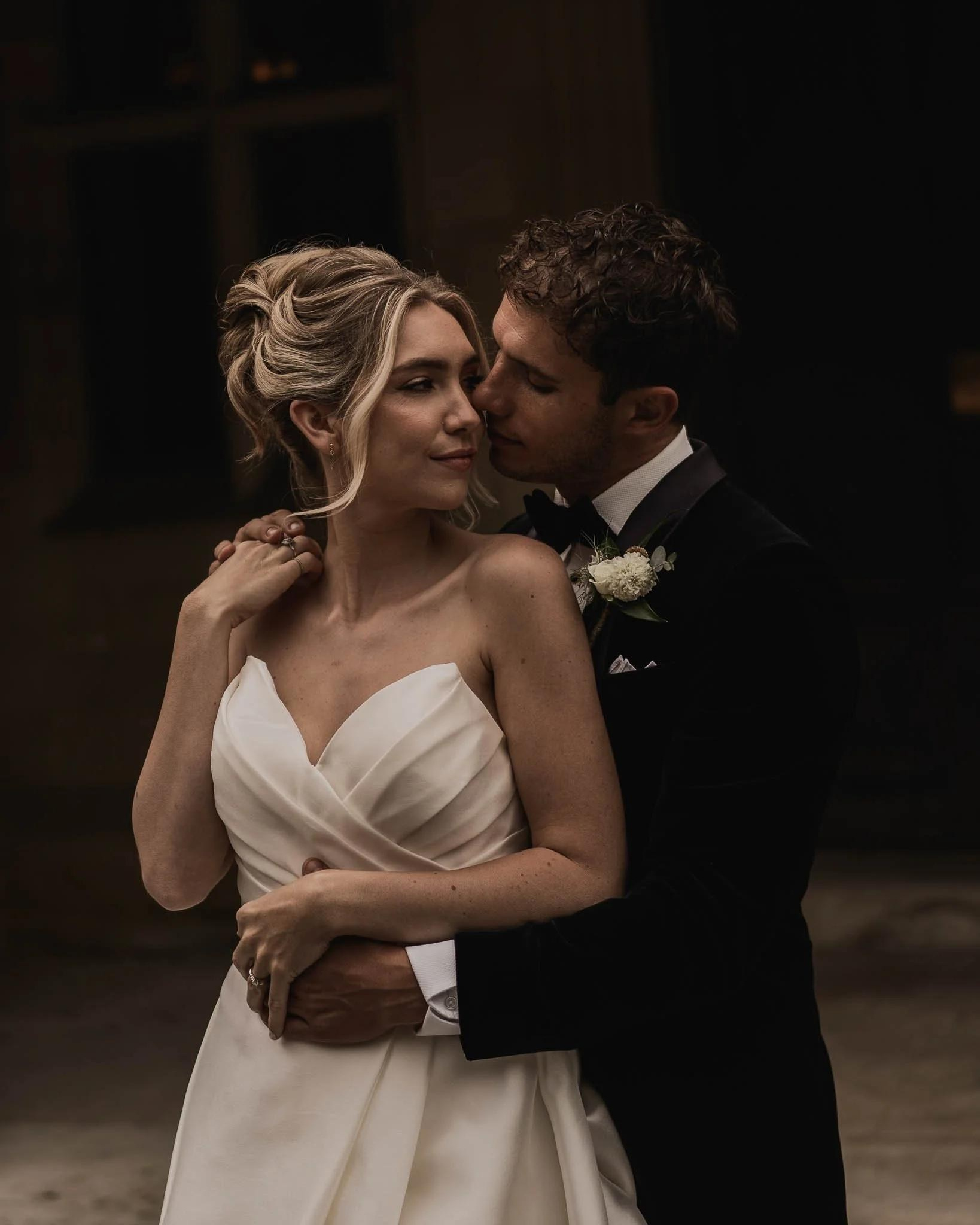 Ghidul Complet pentru Fotografia de Nuntă | DVA FILMS