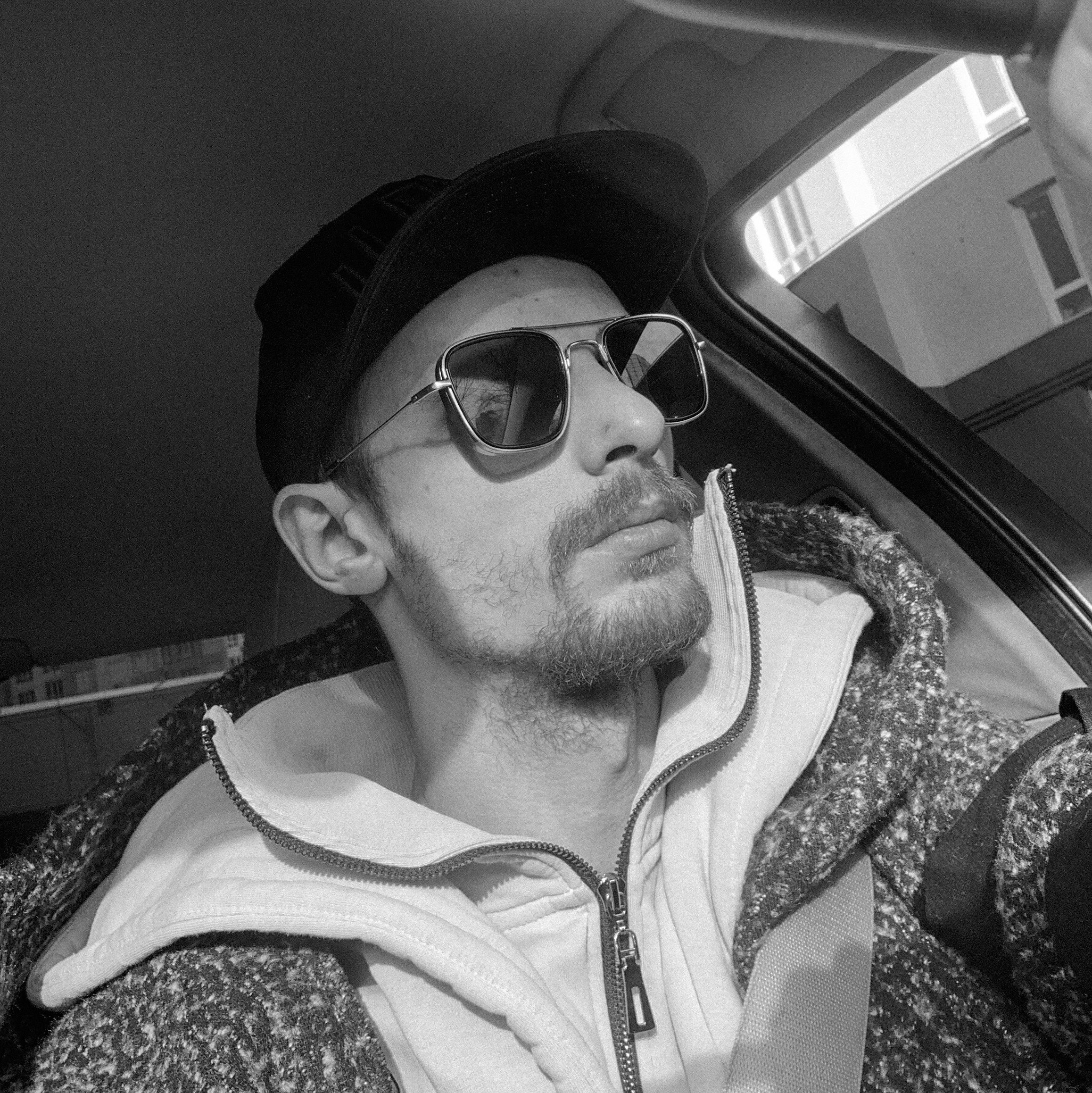 GET IN TOUCH. Mark Skripko