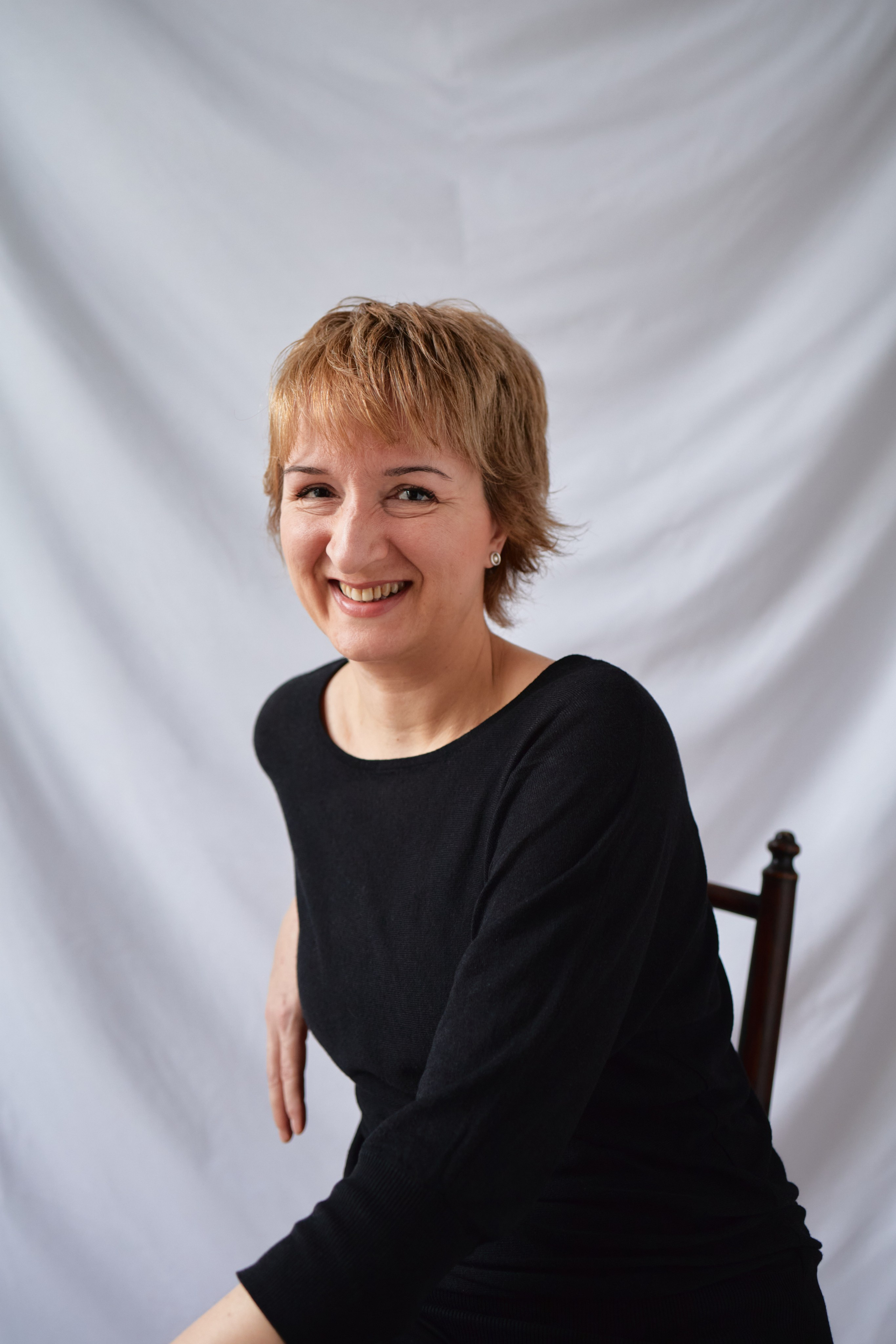 Jelena Bjelica | Портретная съёмка в Нови-Саде и Белграде | Бизнес-портреты для сайта. Анастасия Еремина | Фотограф в Сербии | Персональные и бизнес-фотосессии в Белграде и Нови Саде