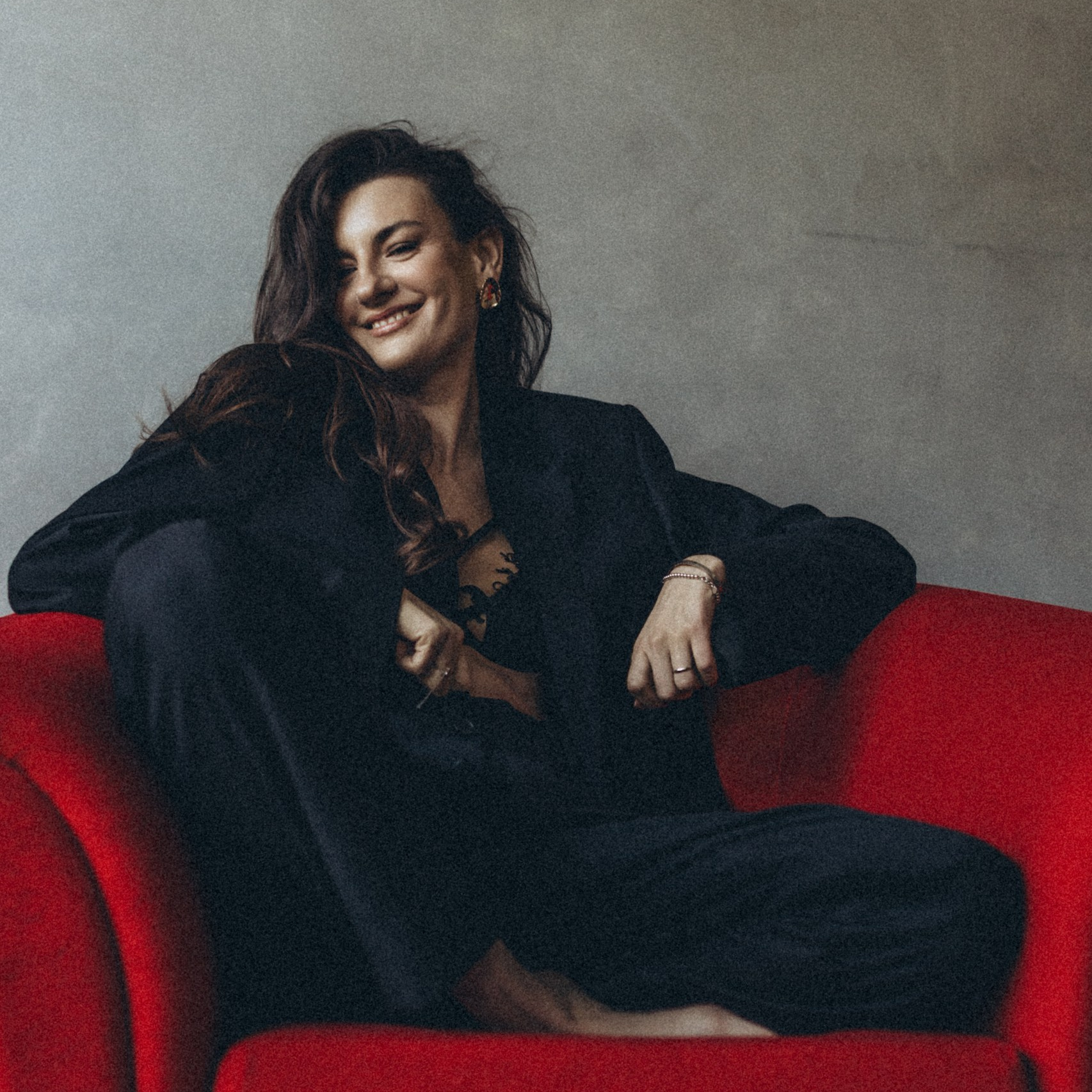 Contacts. Hsir Stylist based in Milan| Lake Como, Italy | Worldwide