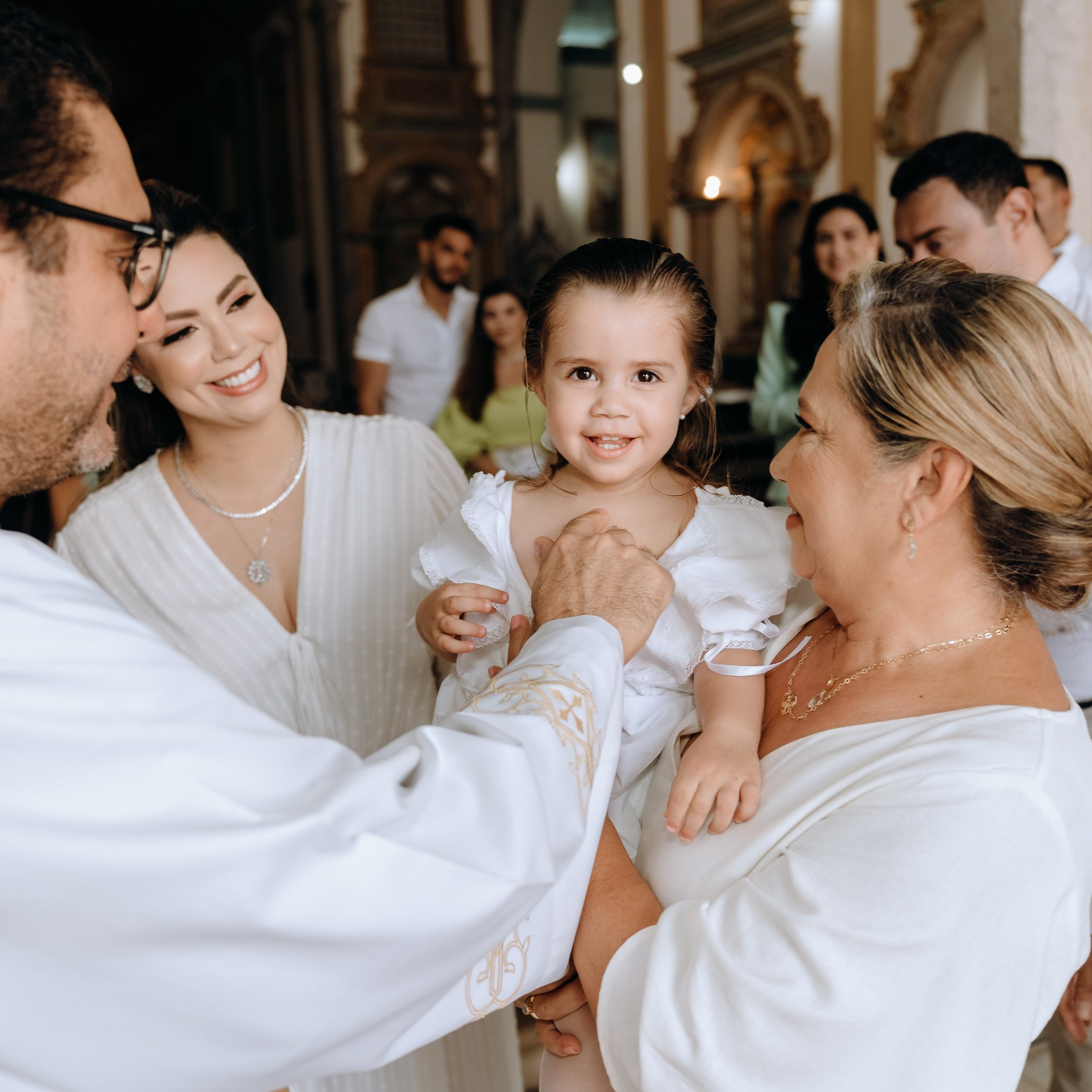 BATIZADO. Retratos contemporâneos: mulheres, marcas pessoais, famílias e fases da vida