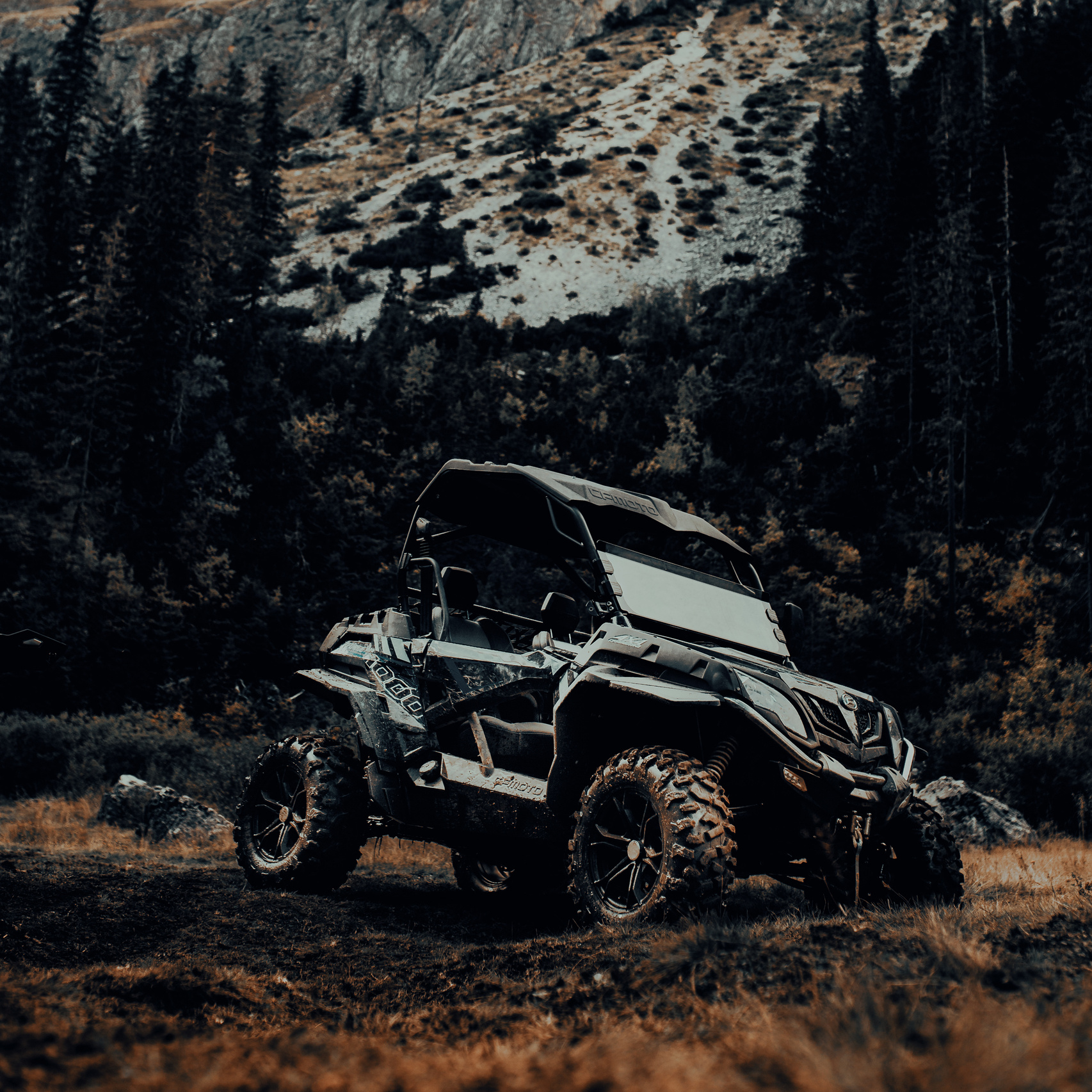 🏡. Mark Smilyanic | Portrait and Adventure Photographer from Belgrade