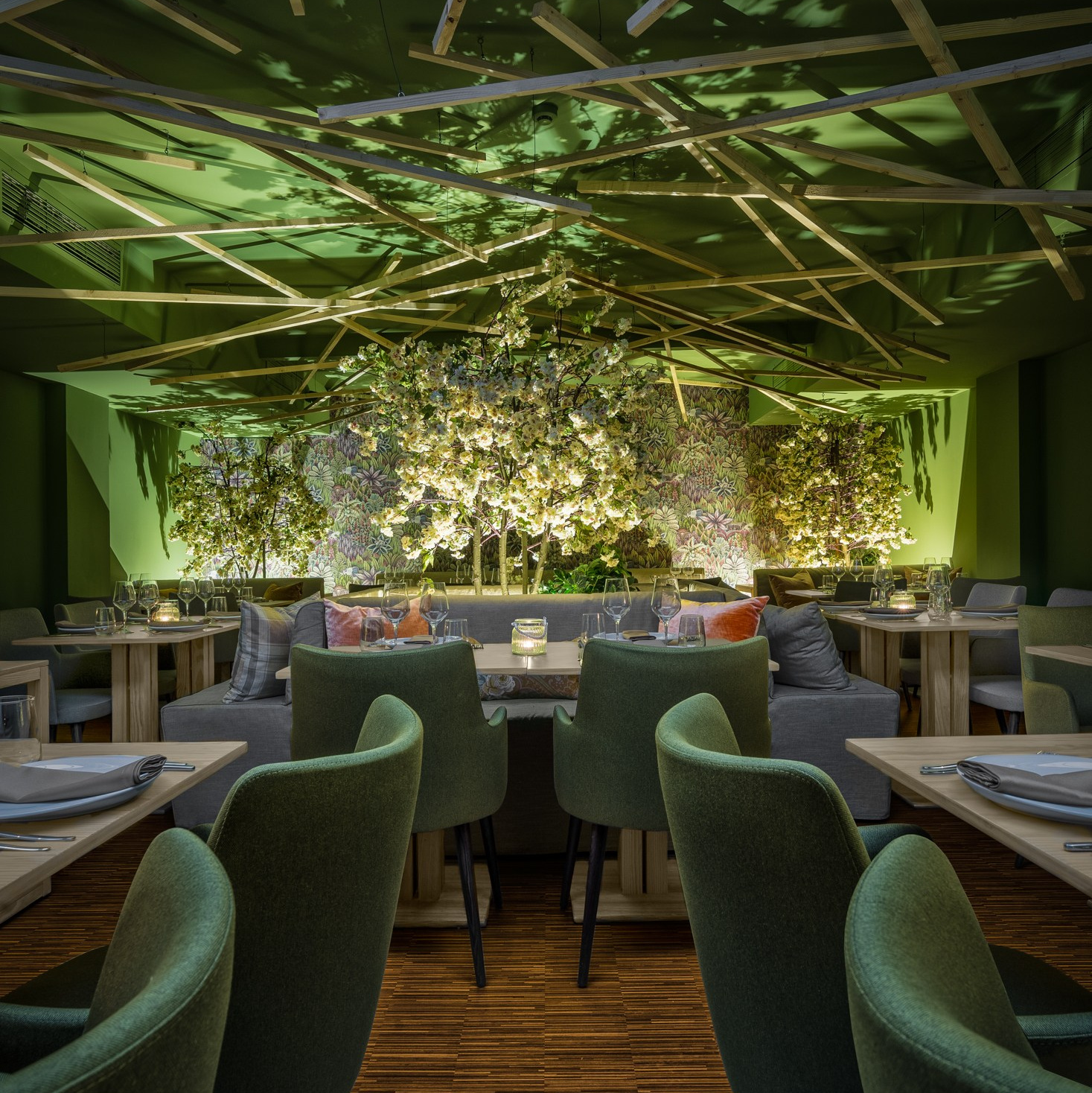 ESPAÇOS. André Fontoura