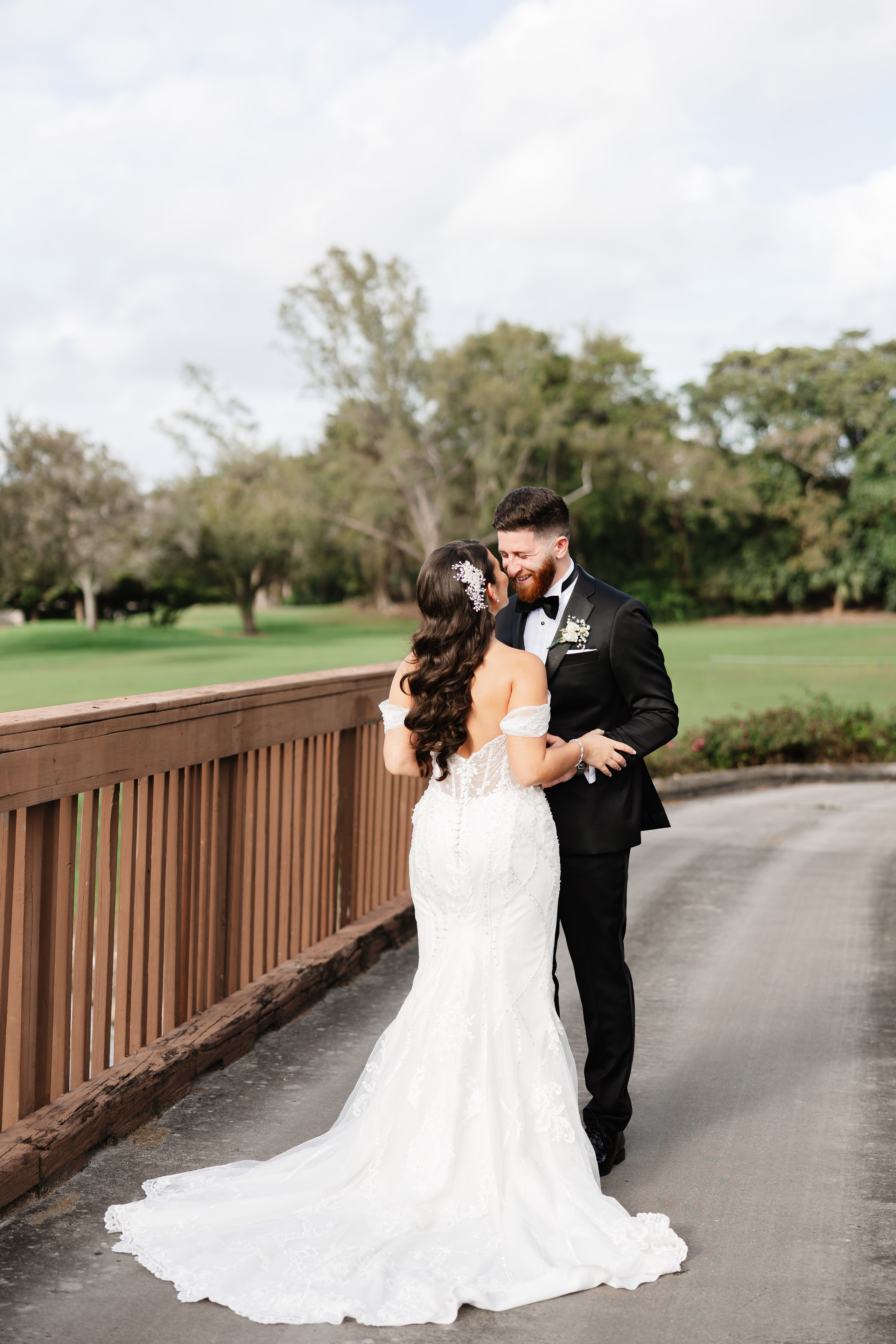 Our Favorite First Look Moments (And Why They’re Worth It). YES I DO PRODUCTION — Wedding photography&videography