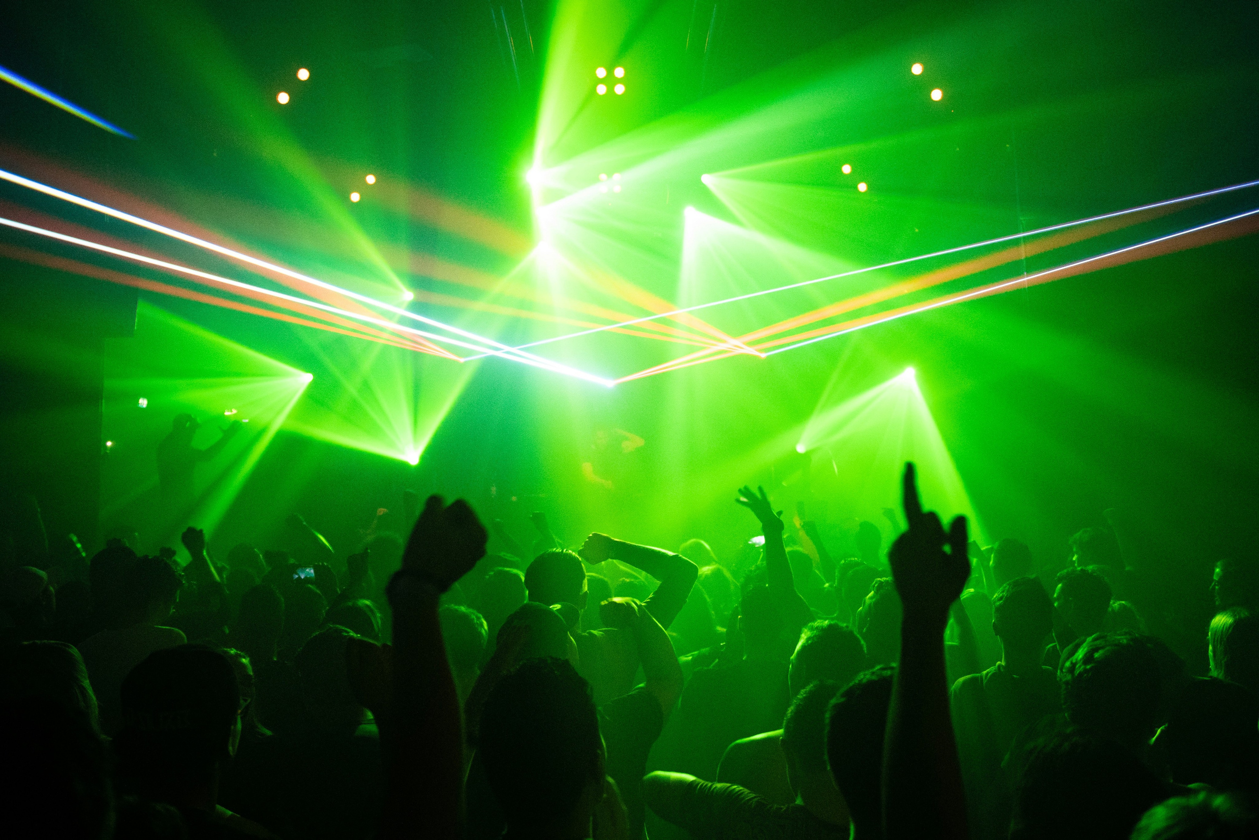 3 discotecas de Torrevieja que no te puedes perder este verano | FOTKAI