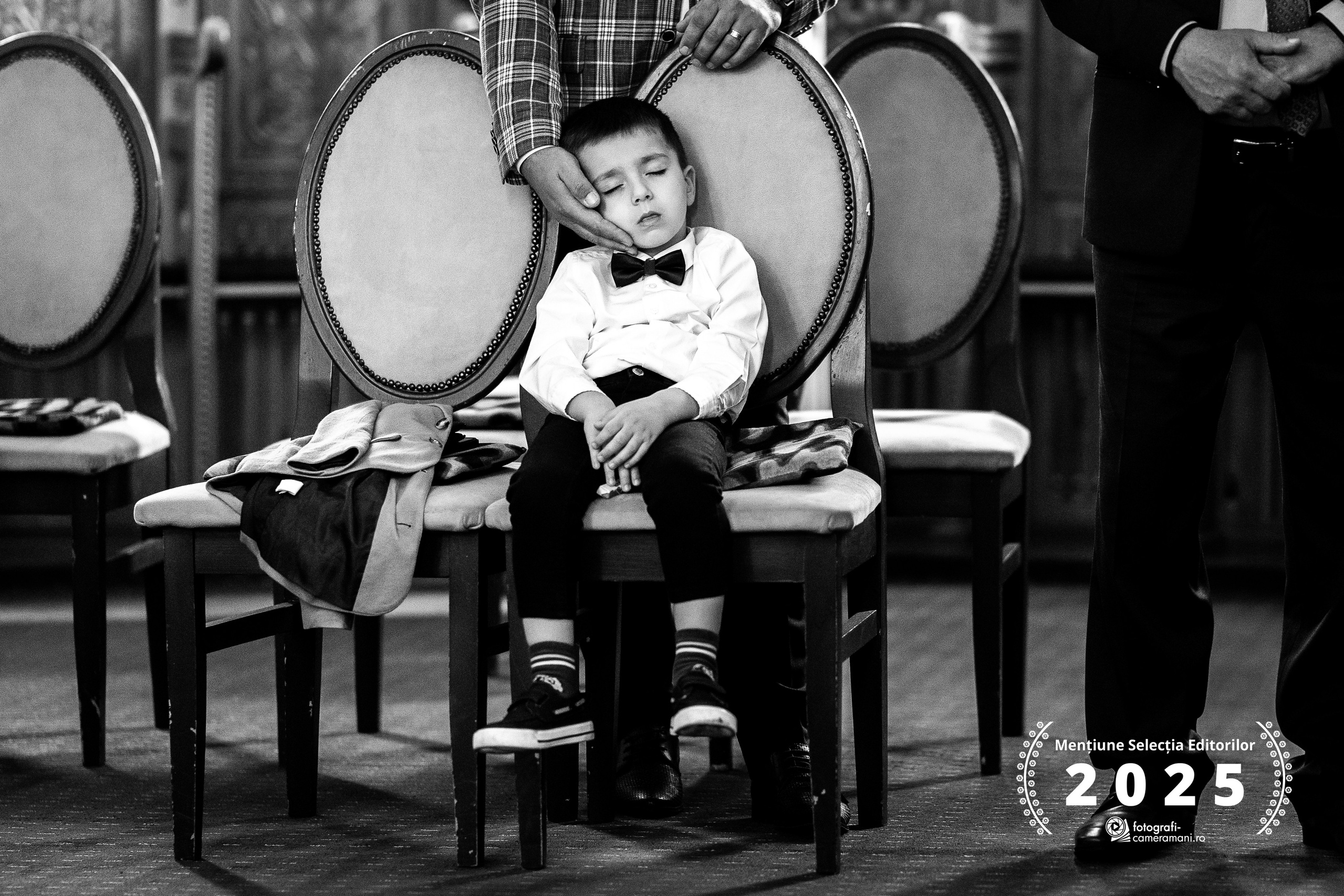 Contact. Alin Doana Visual Art