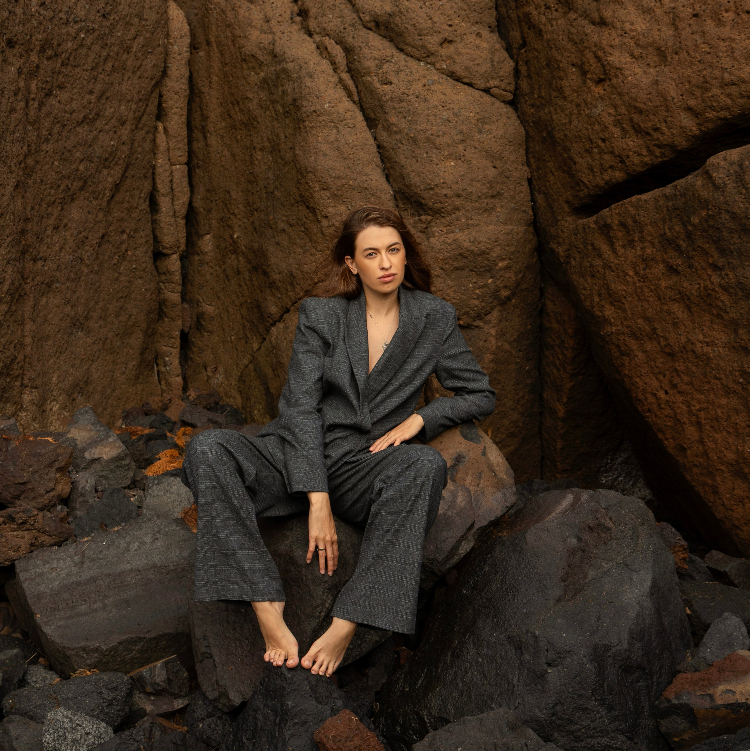 CONTACTS. IRINA KALMYKOVA | PHOTOGRAPHER AZORES