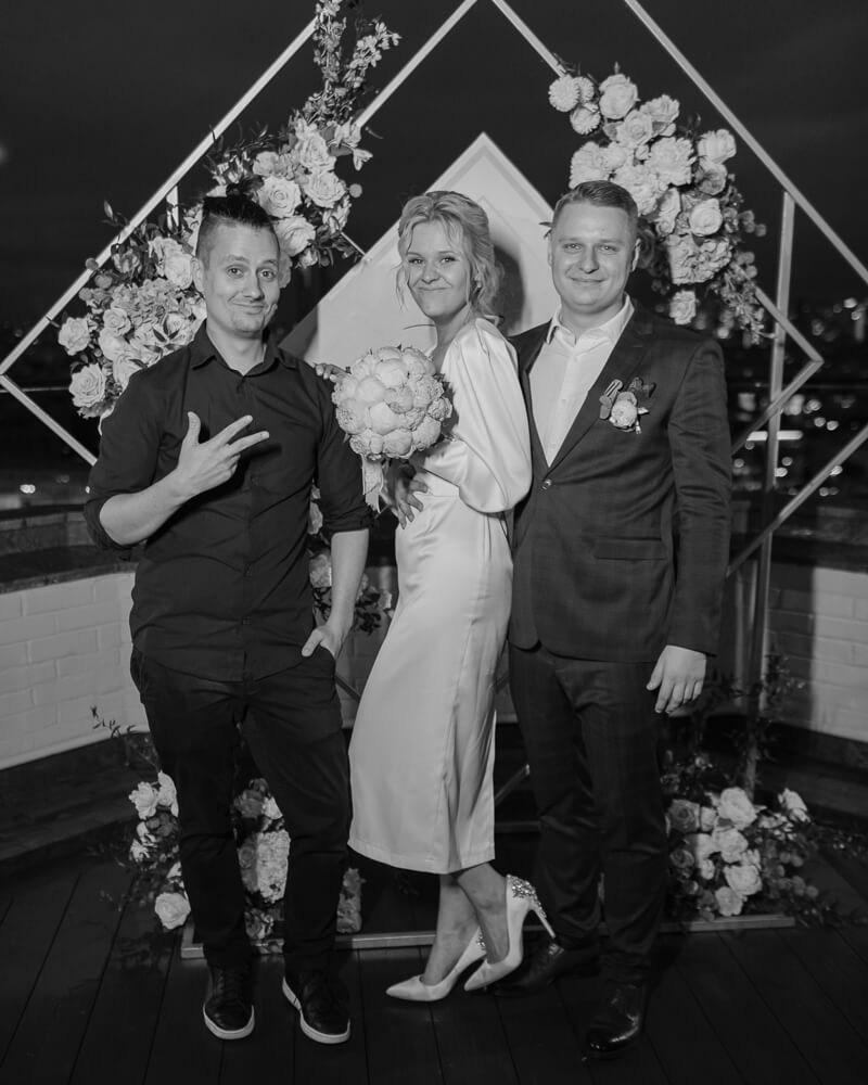 Newmarket wedding videographer documenting the couple’s joyful first dance.