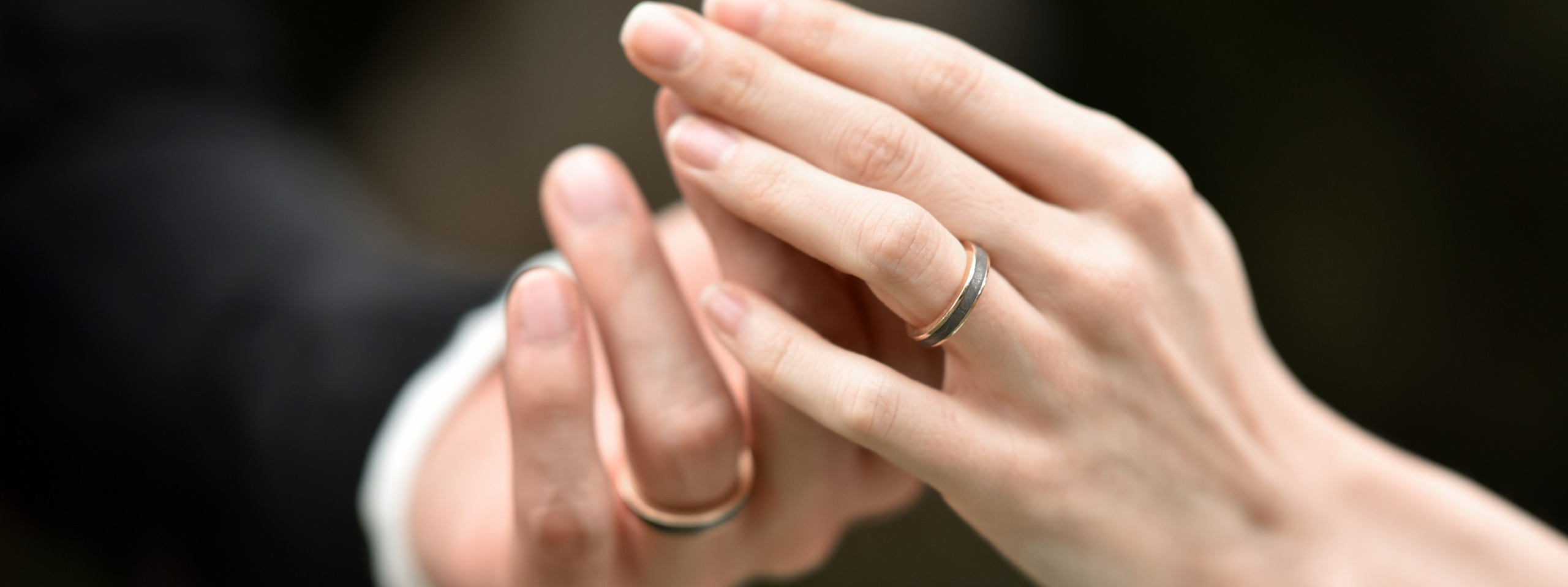 Le plan clair d’une photographe pour des souvenirs inoubliables. Photographe Professionnel à Béziers et Montpellier – Mariages, Portraits et Vidéos Aériennes