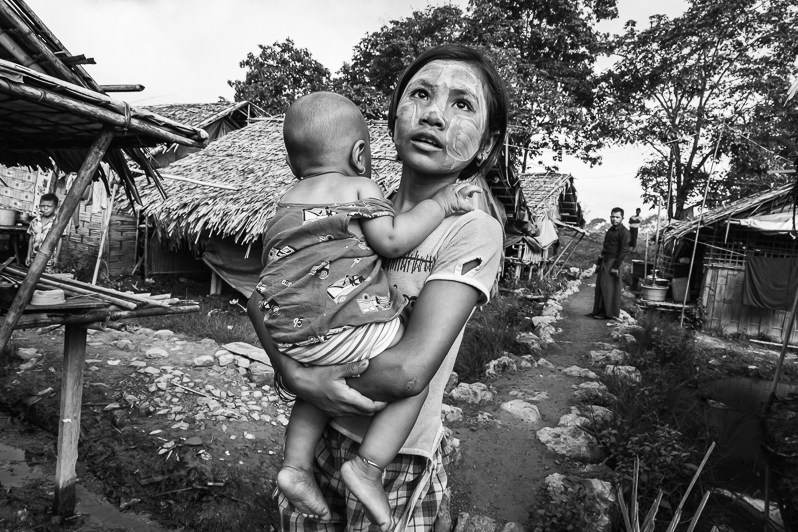 © David Verberckt / Burmese Ethnic Minorities