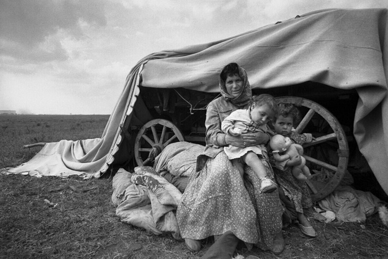 © Irina Chmyreva / Up to the sky. Photographs by Ljalja Kuznetsova