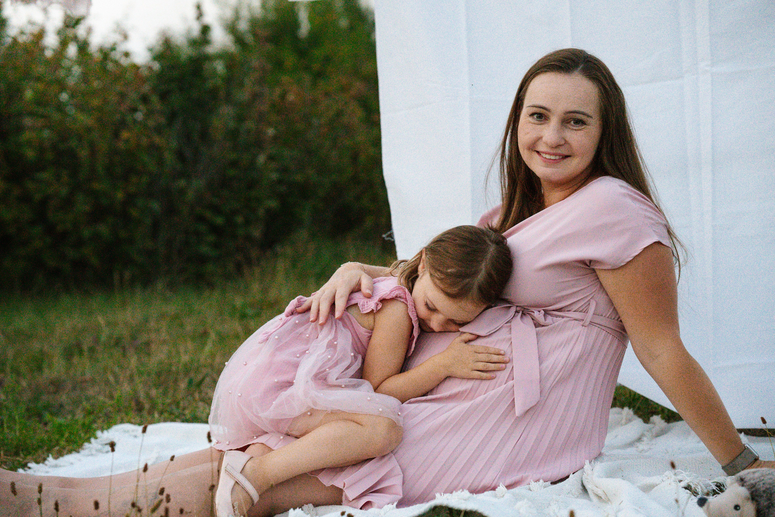 Těhotenské. Jana Holubová | Svatební, párová a rodinná fotografka v Praze